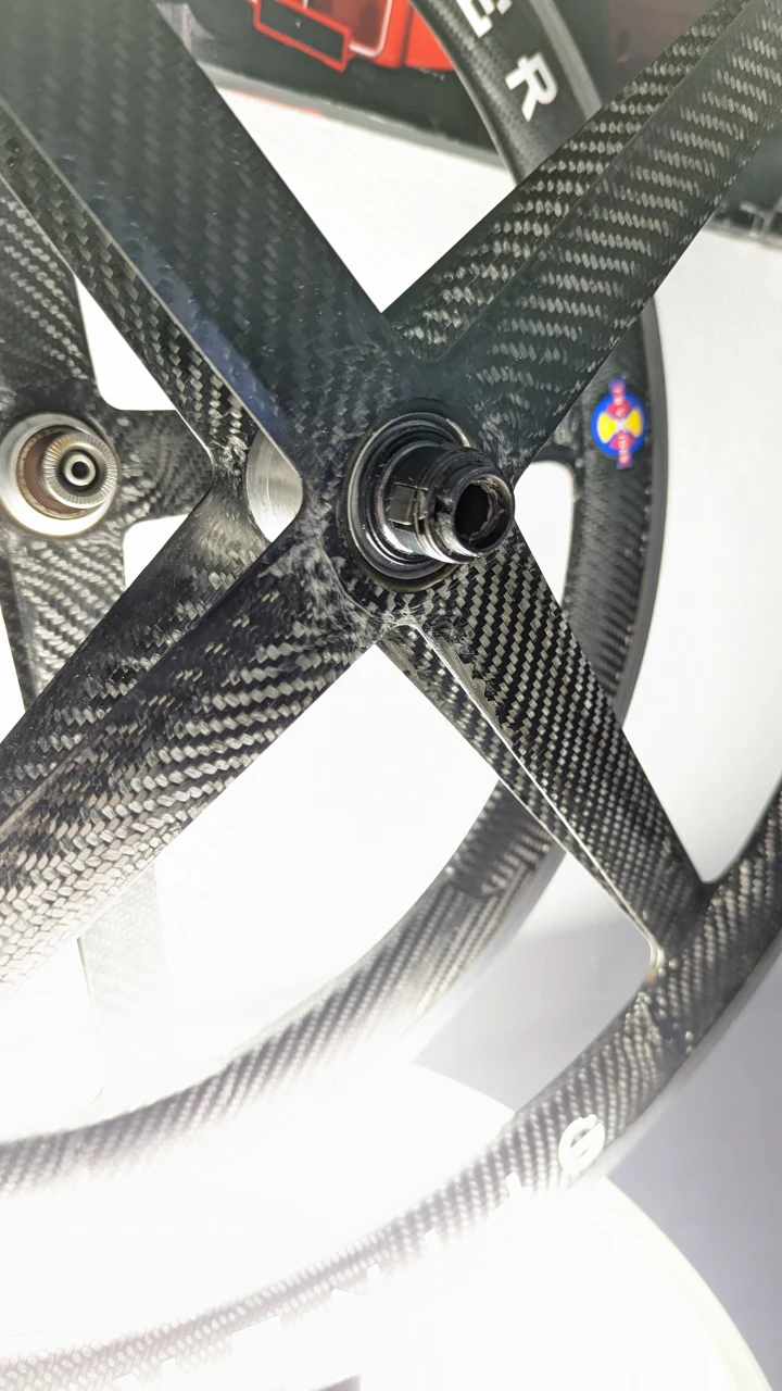5. Set roti Spinergy Rev X Rocks Carbon