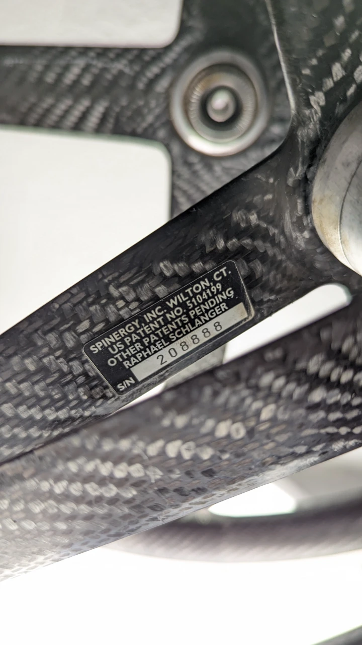 4. Set roti Spinergy Rev X Rocks Carbon