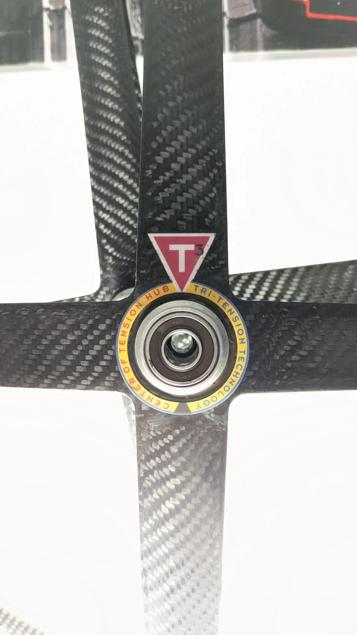 3. Set roti Spinergy Rev X Rocks Carbon