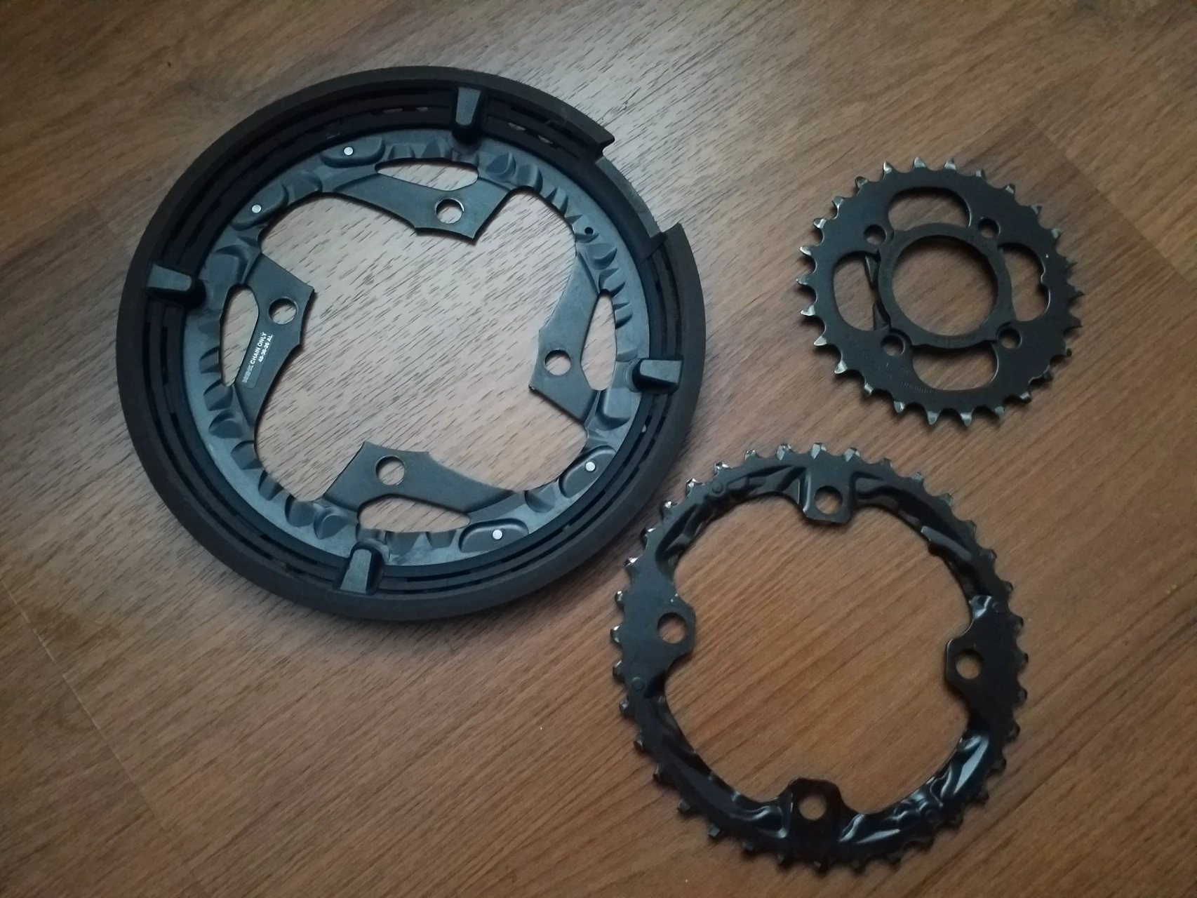 1. Foi Shimano Deore 10v (FC-T521)