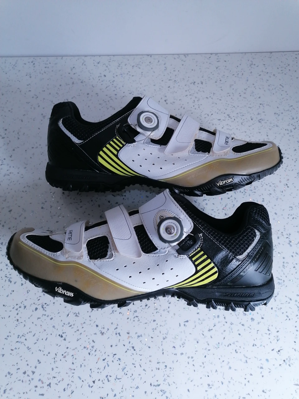 1. Specialized Rime Boa MTB size 46