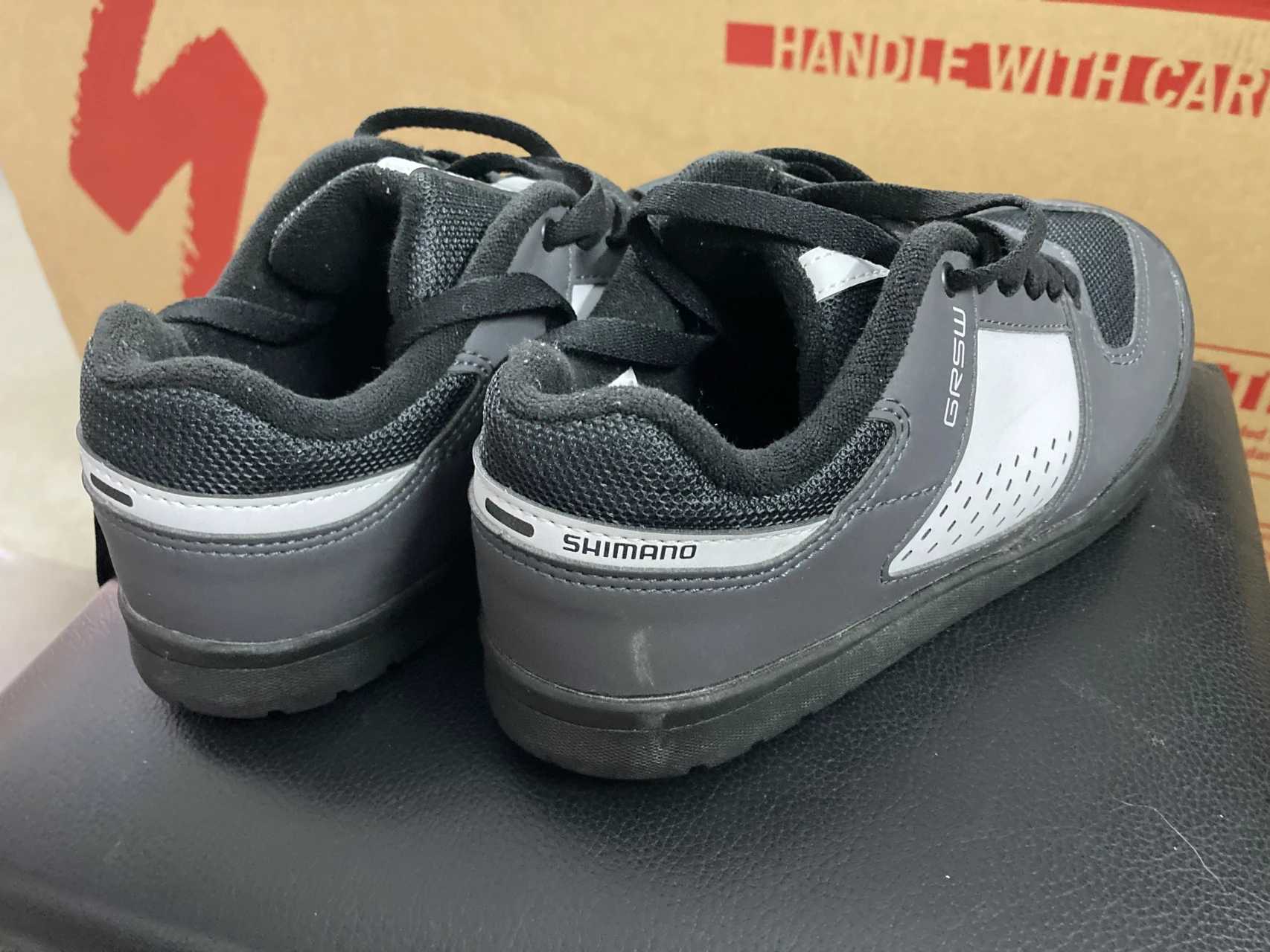 1. Pantofi Shimano GRSW 39. NOI