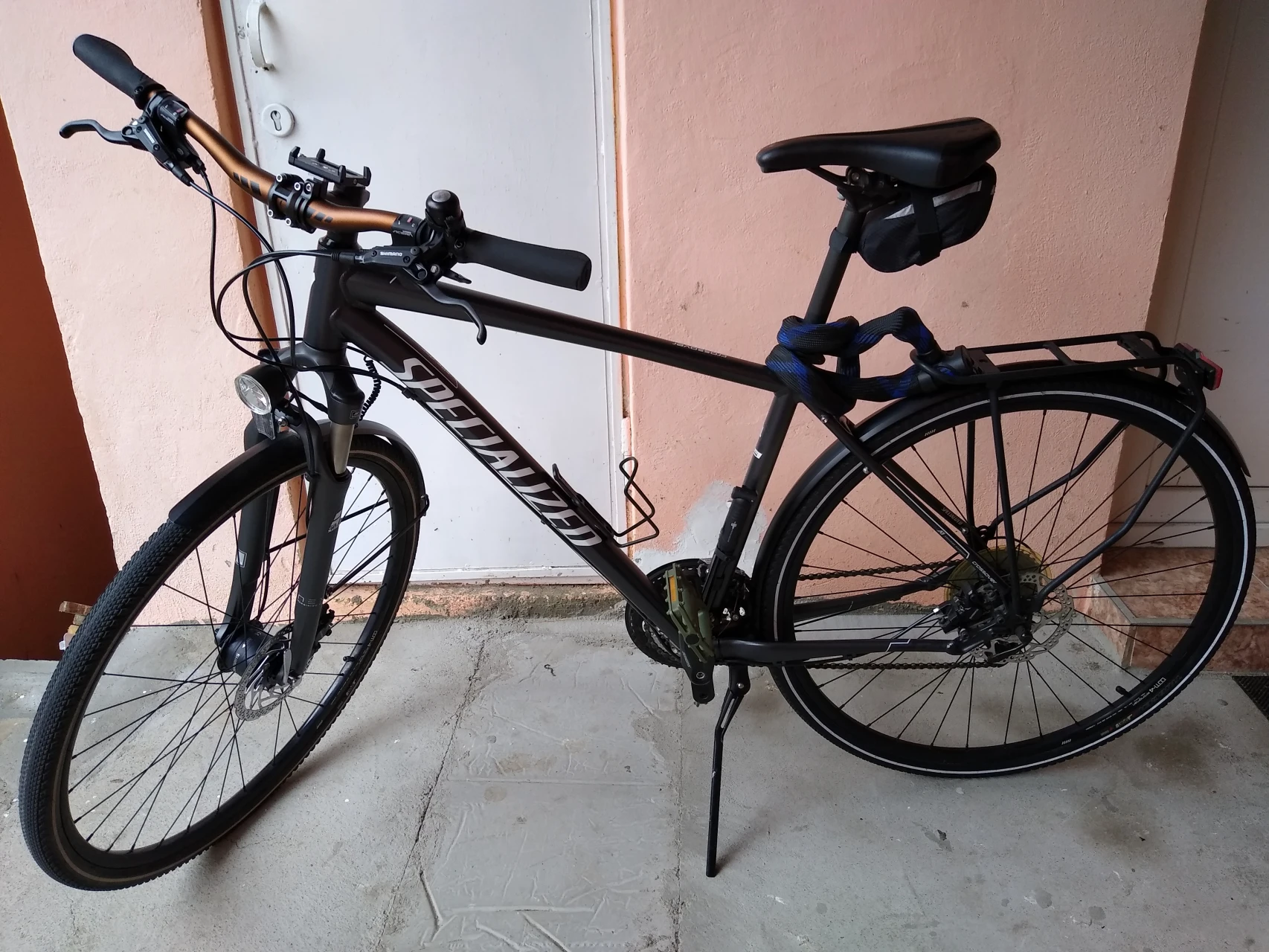 1. Bicicleta de oraș Specialized Crossover Elite Disc