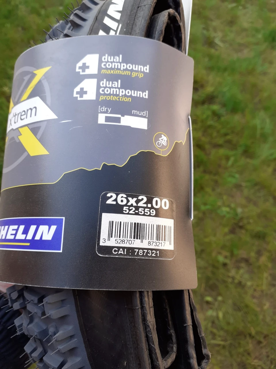1. Anvelopa Michelin XCR Fold 26" 26x2.00 52-559 black
