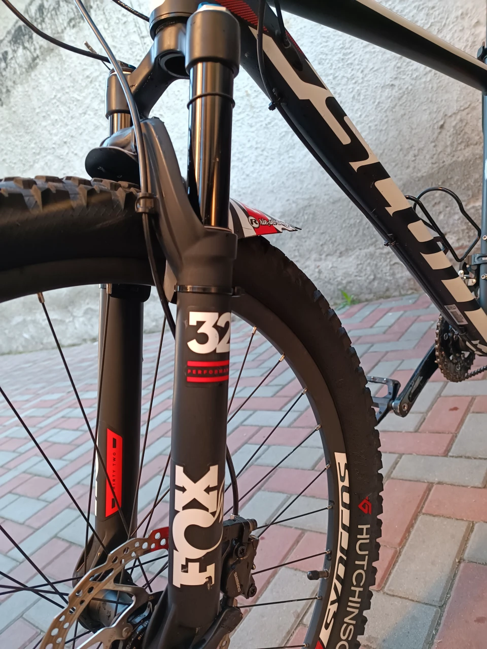 1. Bicicleta Scott 27.5 FOX, XT, SLX