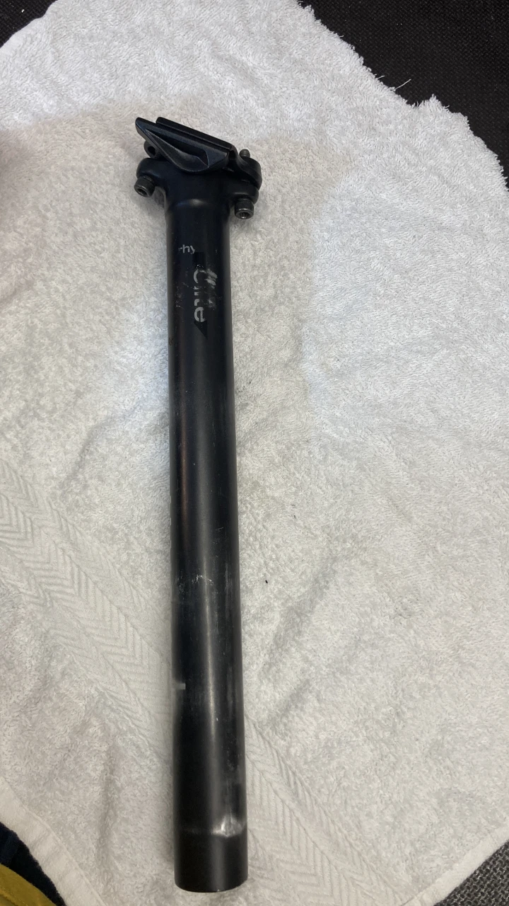3. Tija sa Bontrager Elite 31.4, 32 cm