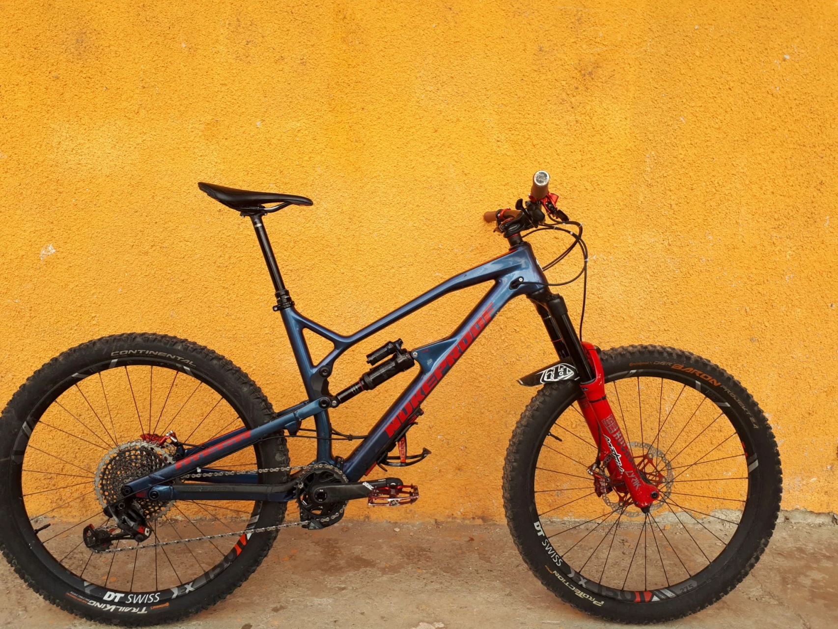 1. 2019 Nukeproof Mega 275c RS nu(Scott Propain Giant)
