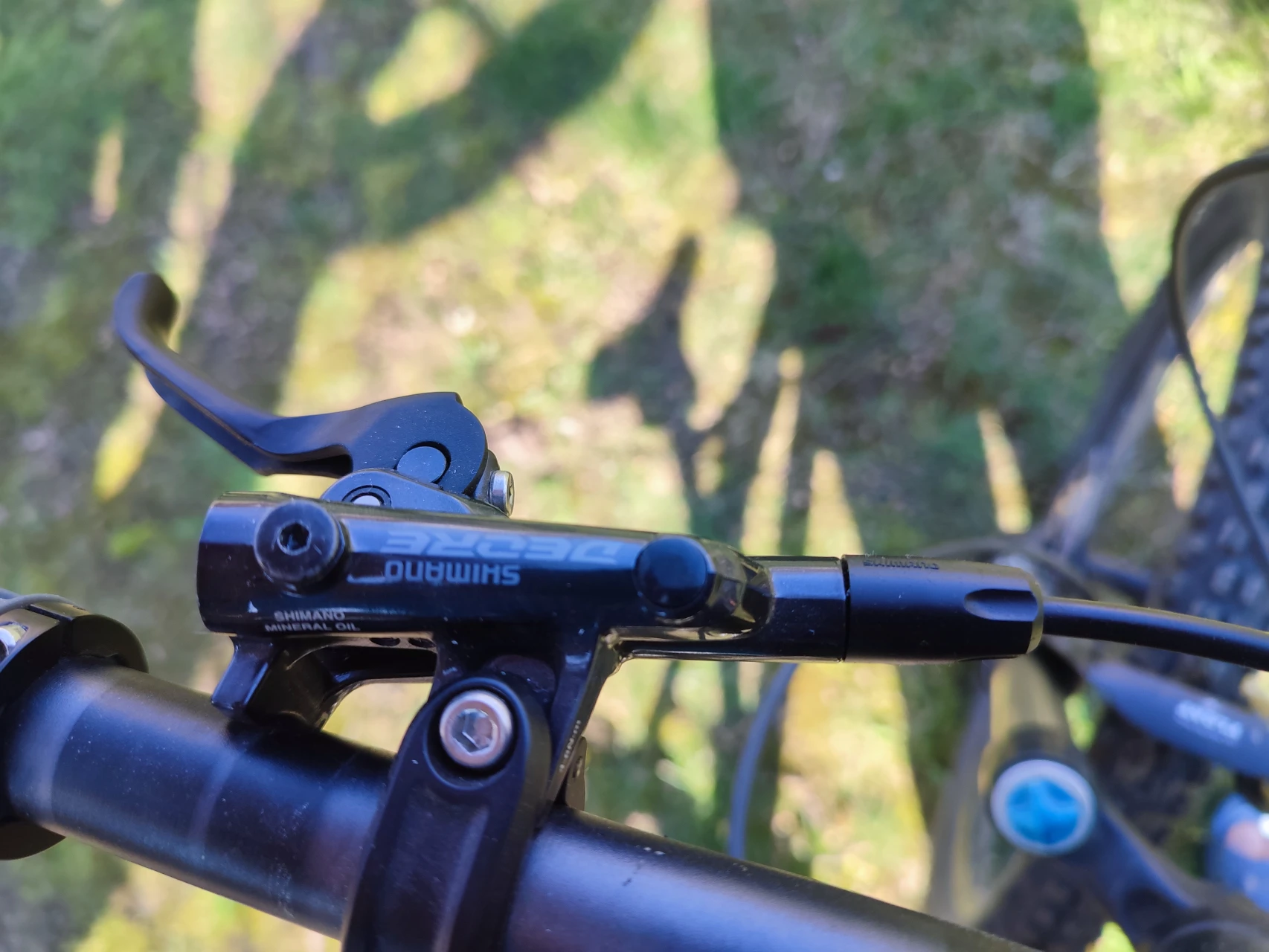 1. Bicicleta Univega Full Suspension cadru L