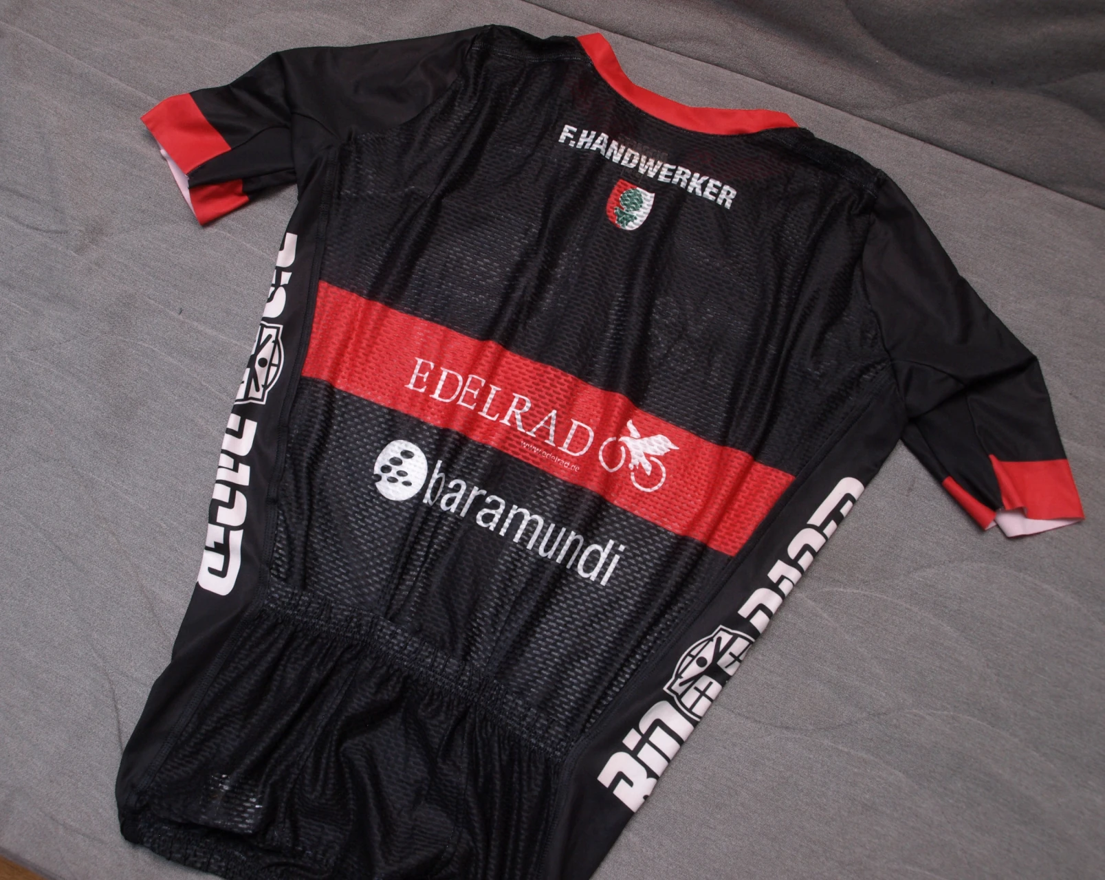 1. Tricou Bioracer aero M