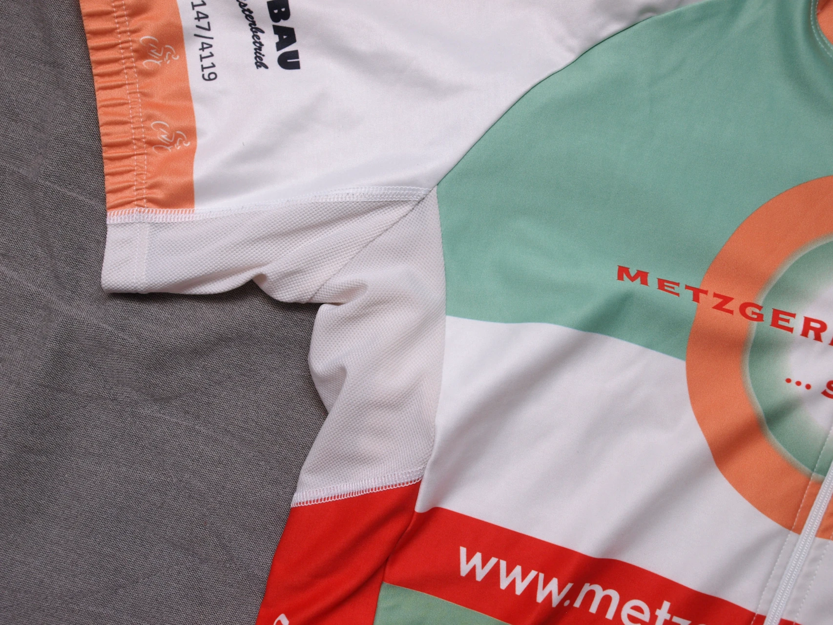 1. Tricou Vezuvio XXL