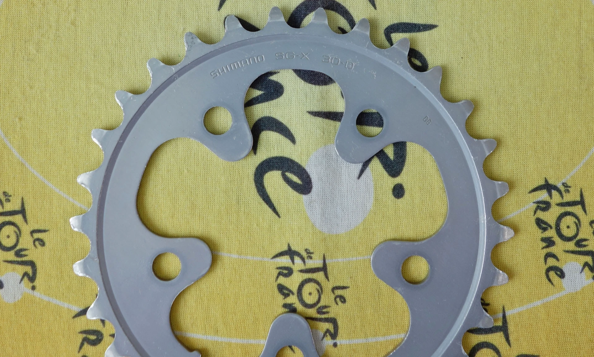 3. Vand foaie mica de triplu de cursiera Shimano 30 dinti