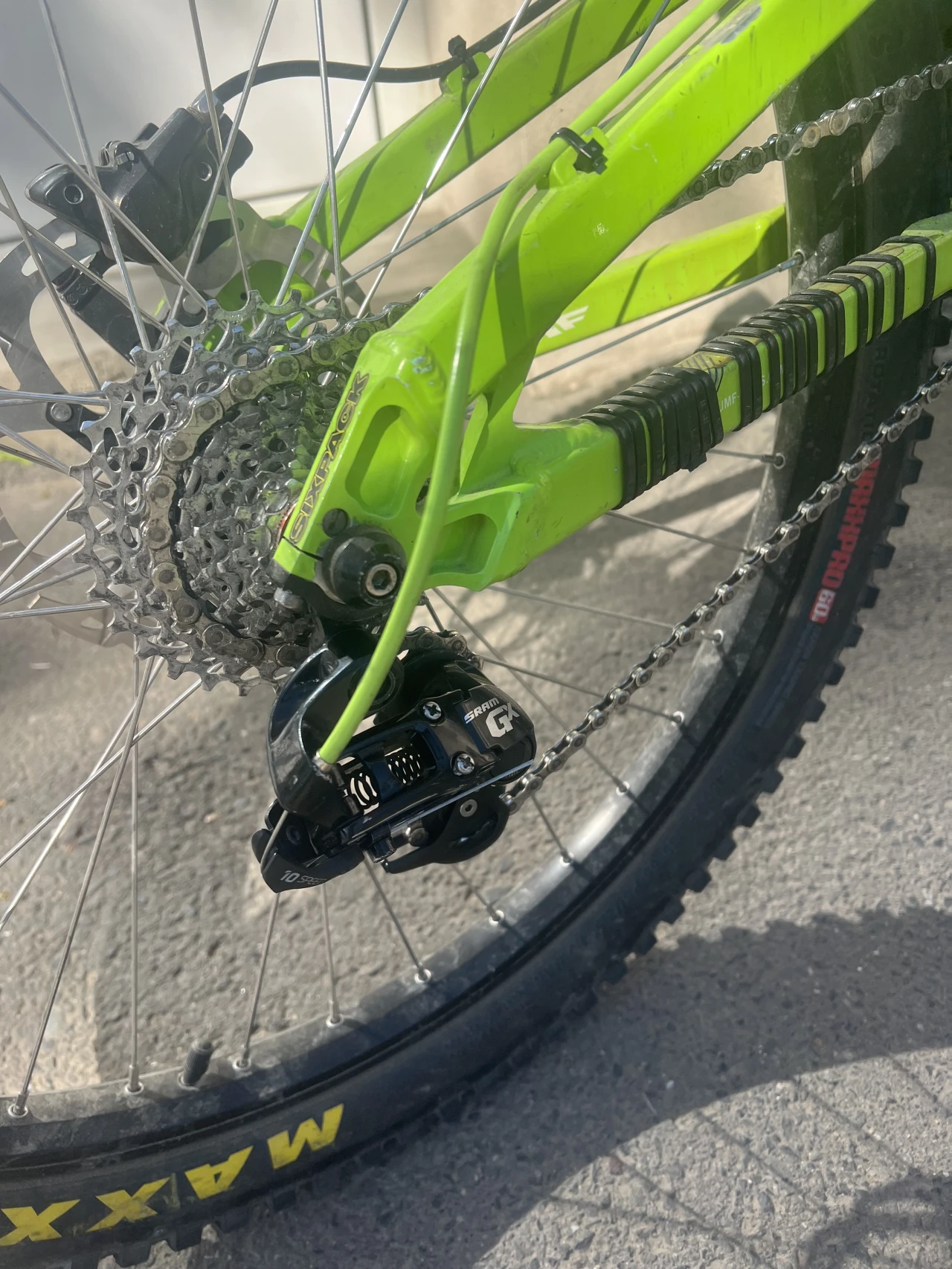 1. Umf duncan 2 full custom Downhill FreeRide