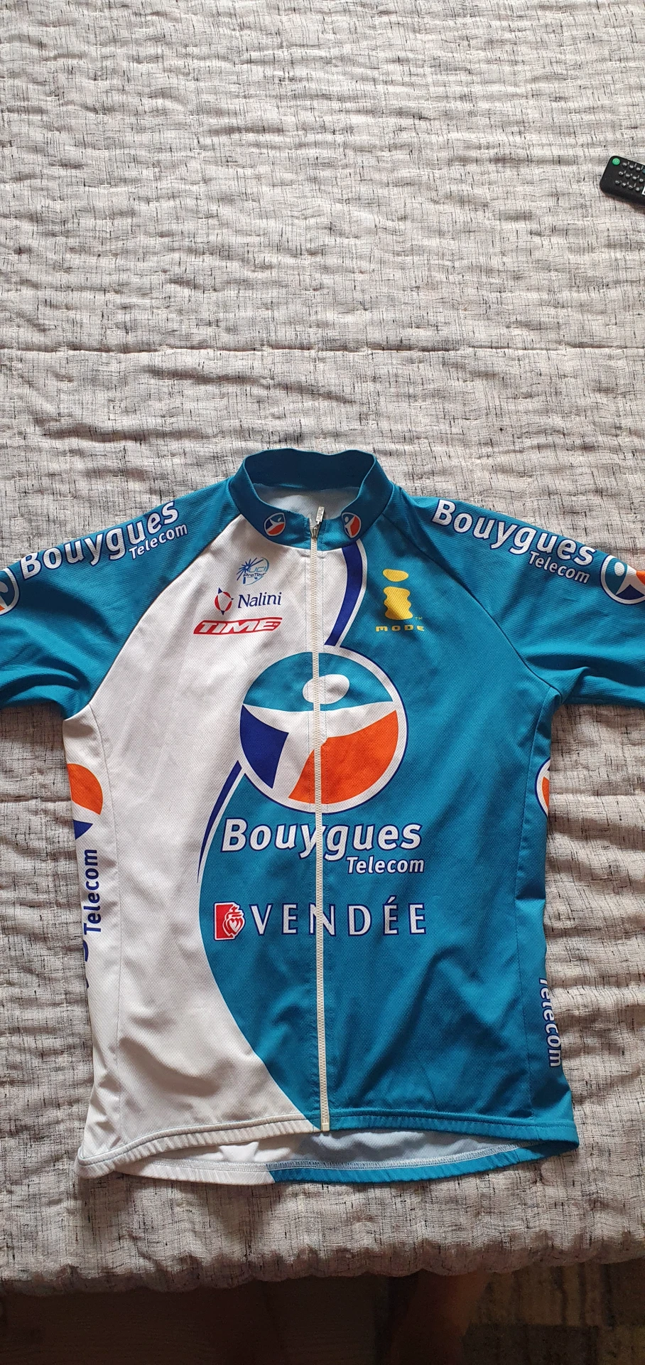 3. Tricou NALINI Bouygues
