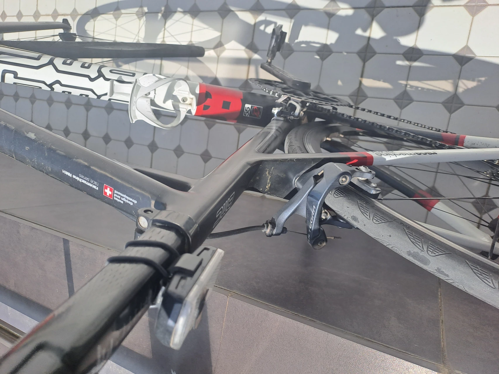 1. Cursiera BMC racemachine RM01