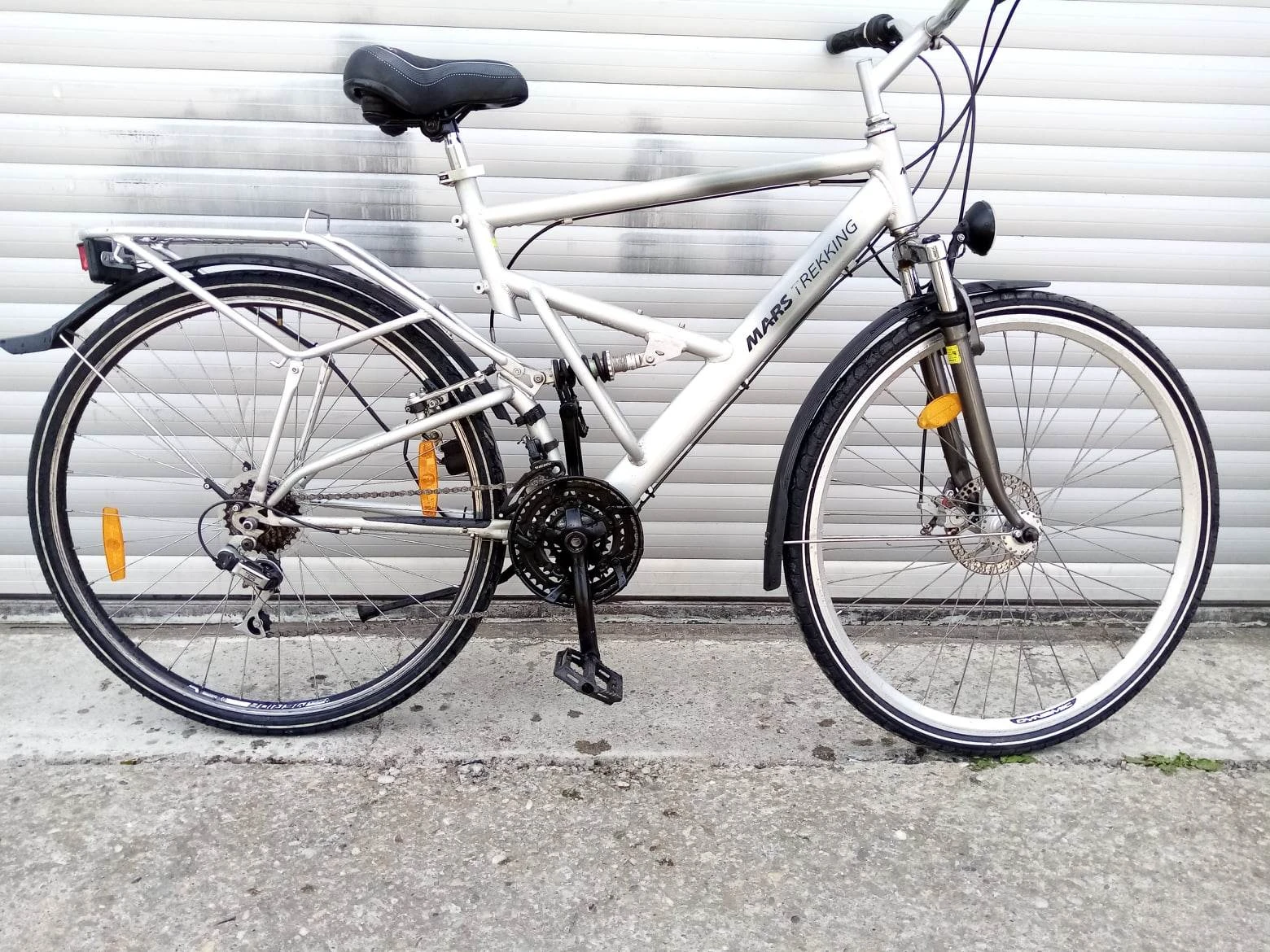 1. Vand bicicleta aluminiu MARS