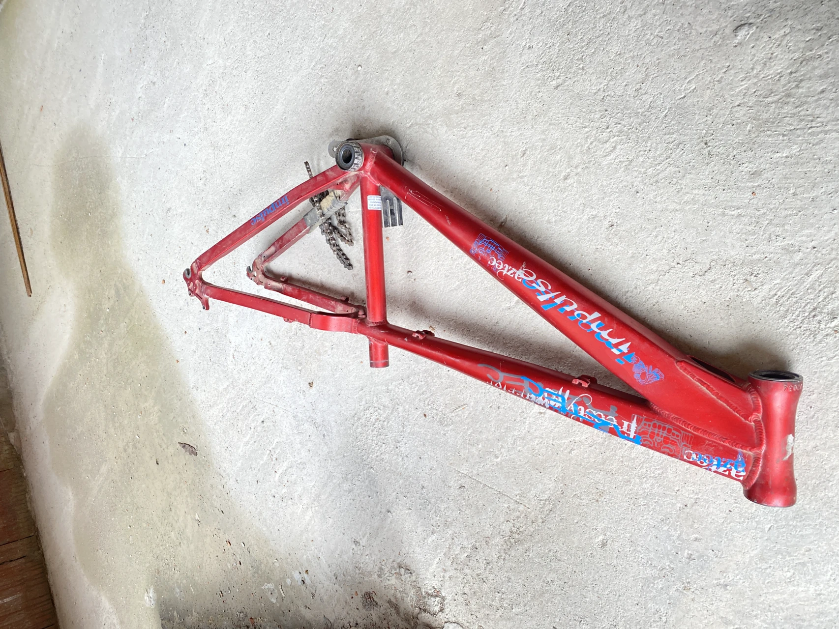1. Vând cadru Dirt Impulse Aztec