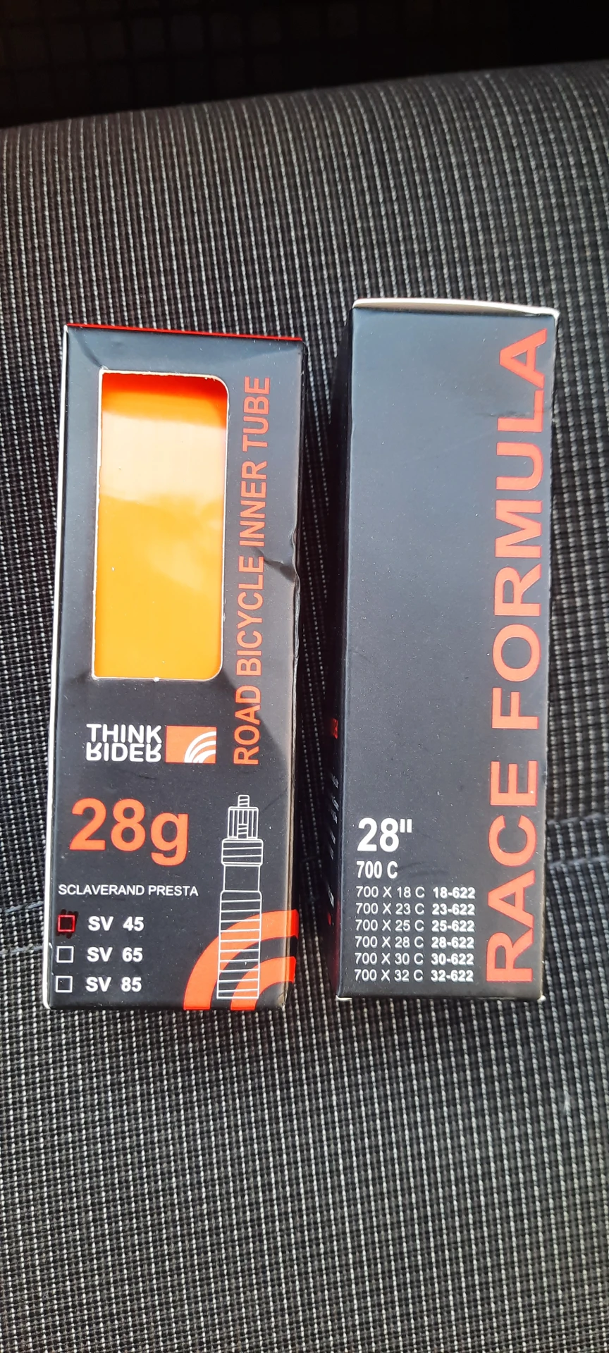 1. Camera cursiera ultra light TPU