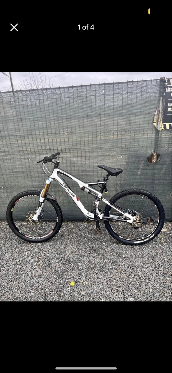 1. Bicicleta Specialized stumpjumper elite