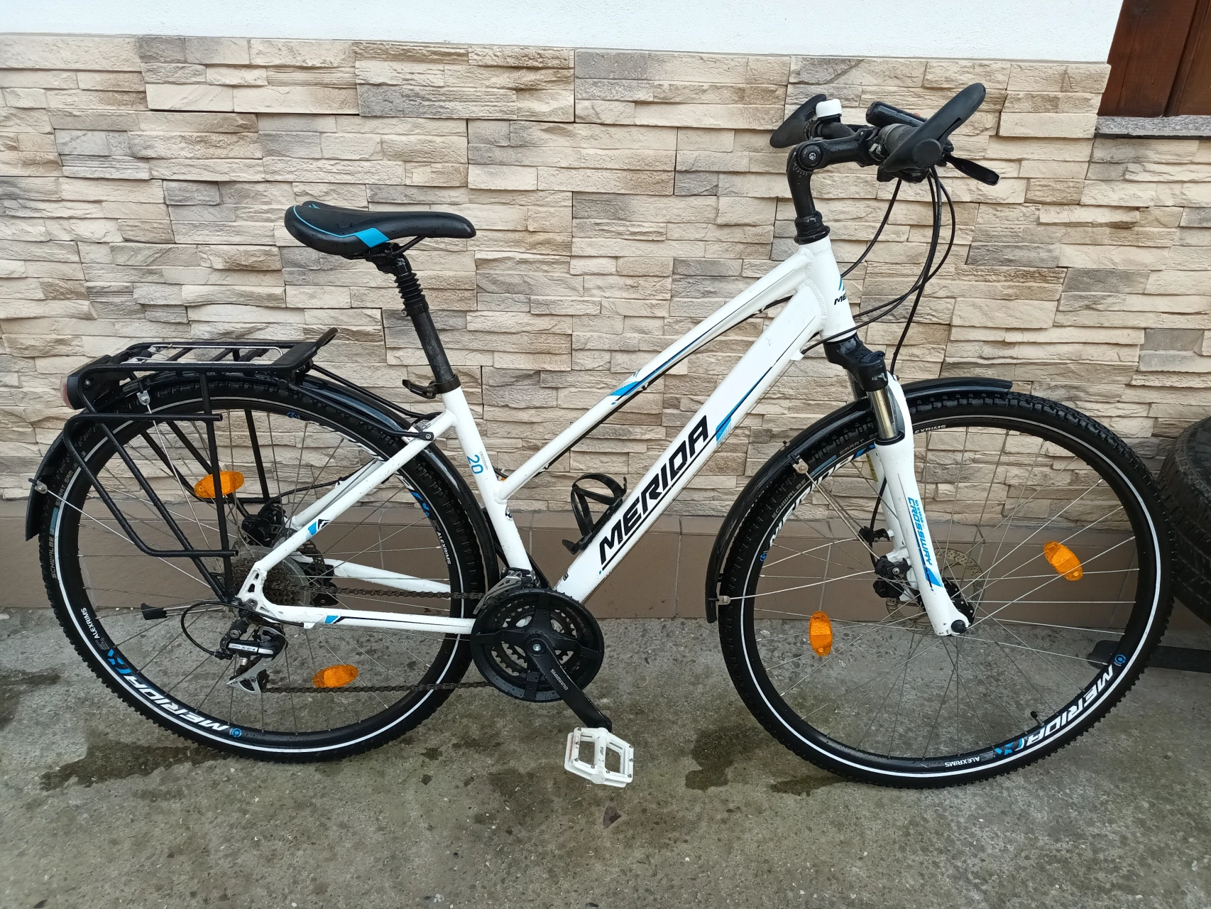 4. Bicicleta Merida Crossway damă