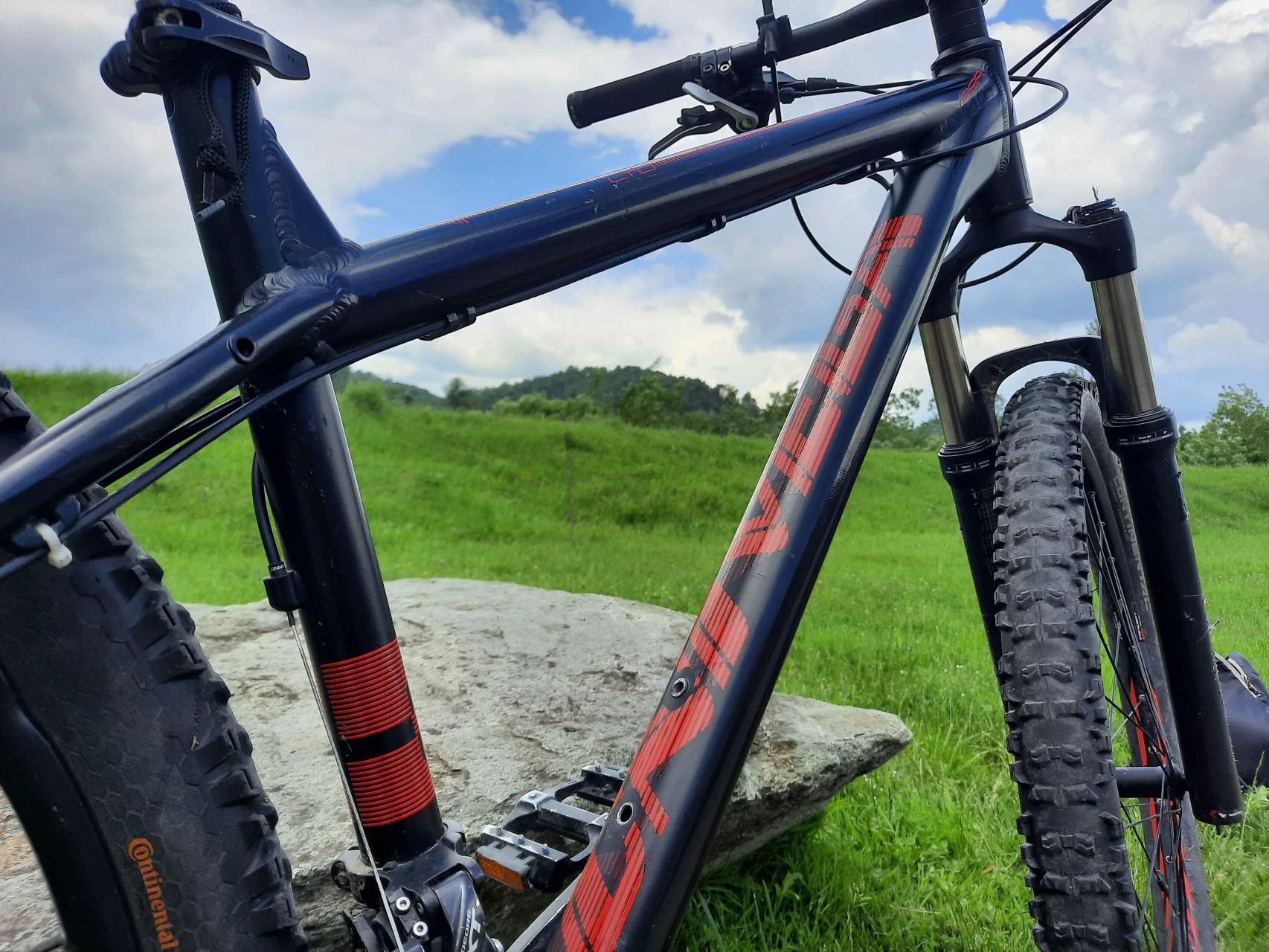 1. Bicicleta Univega Summit LTD 29er