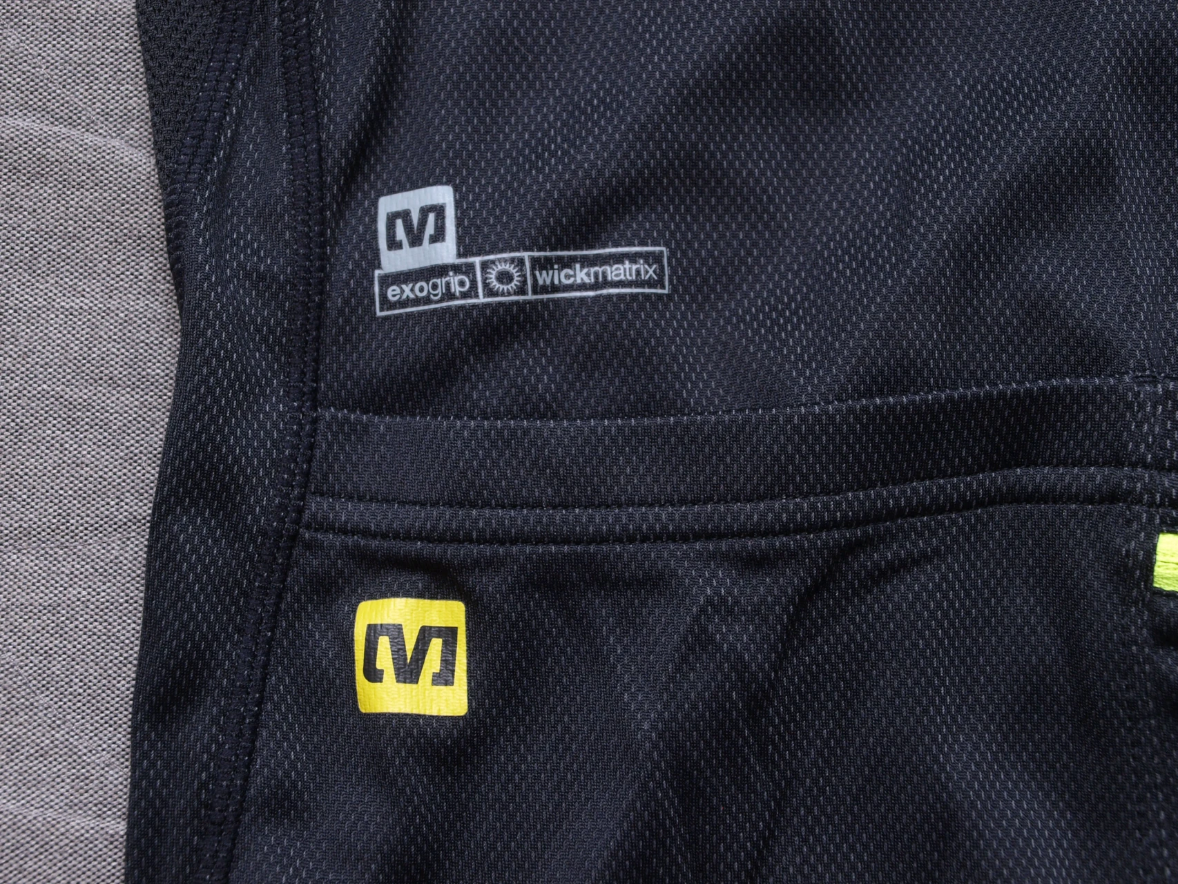 1. Tricou Mavic XL