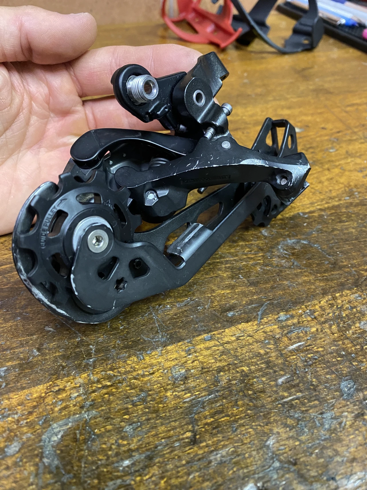 1. Schimbator Shimano Deore XT M8000 Shadow Plus SGS