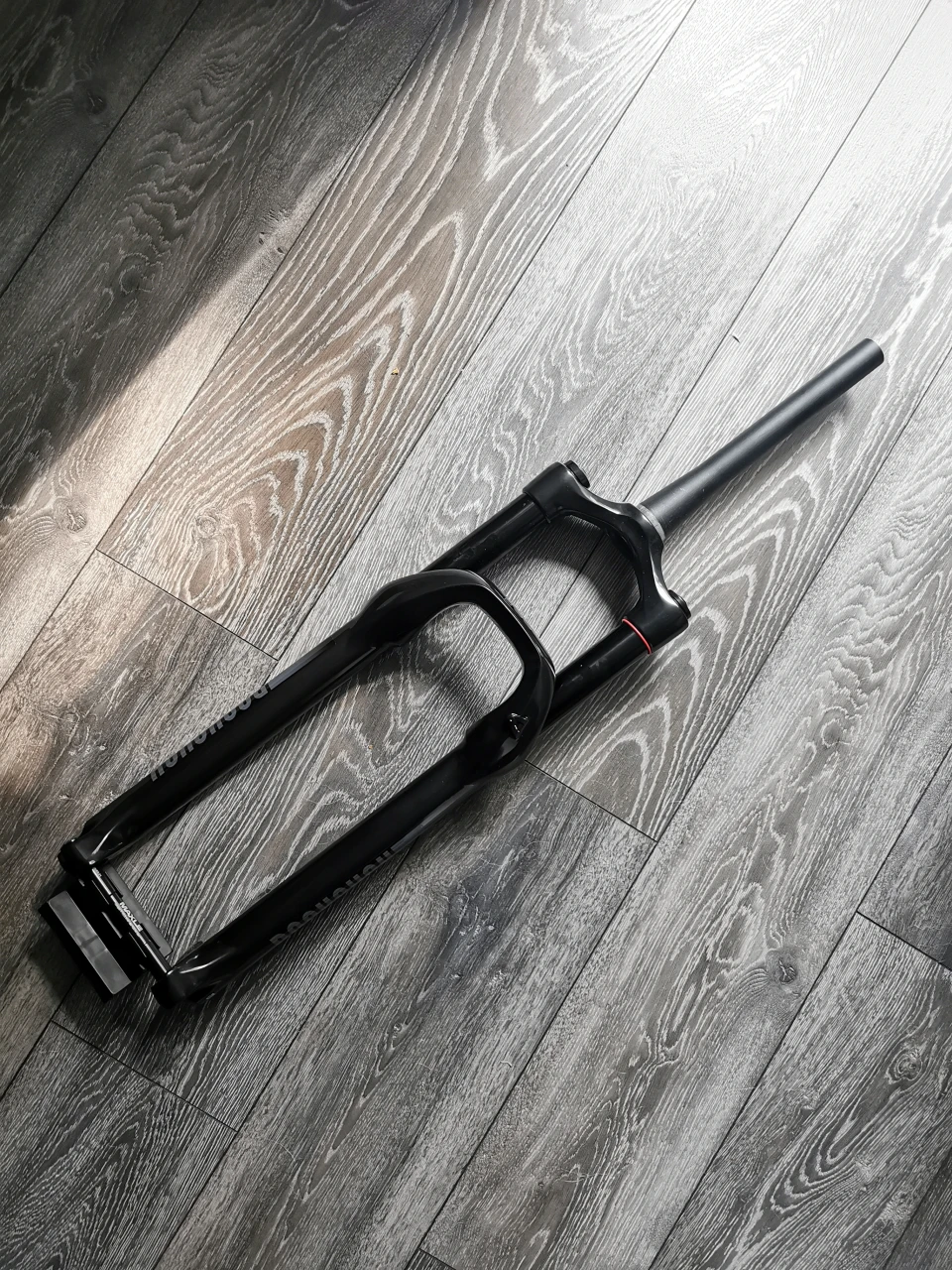1. RockShox 35 Gold - 29" 150mm Boost * NOUA *