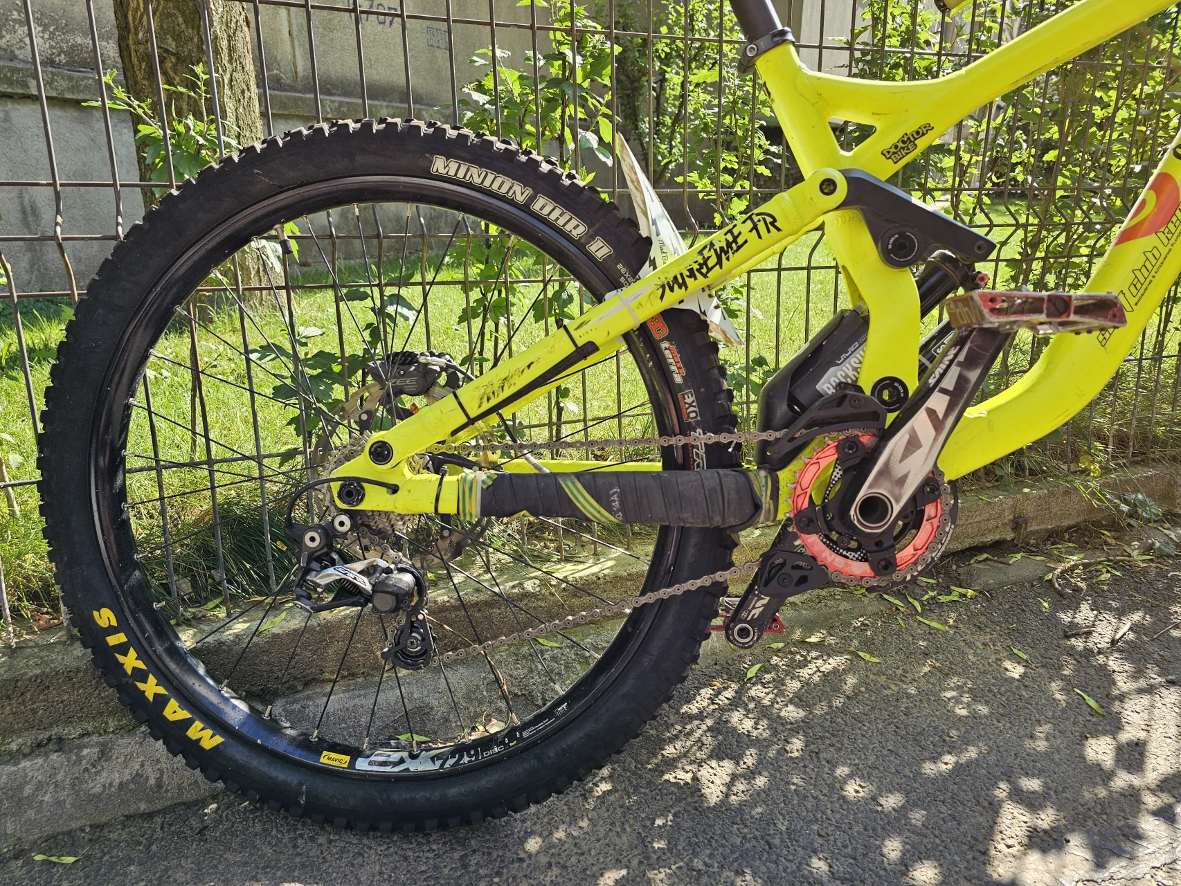 3. Commencal 26/27.5 Supremme Fr Downhill