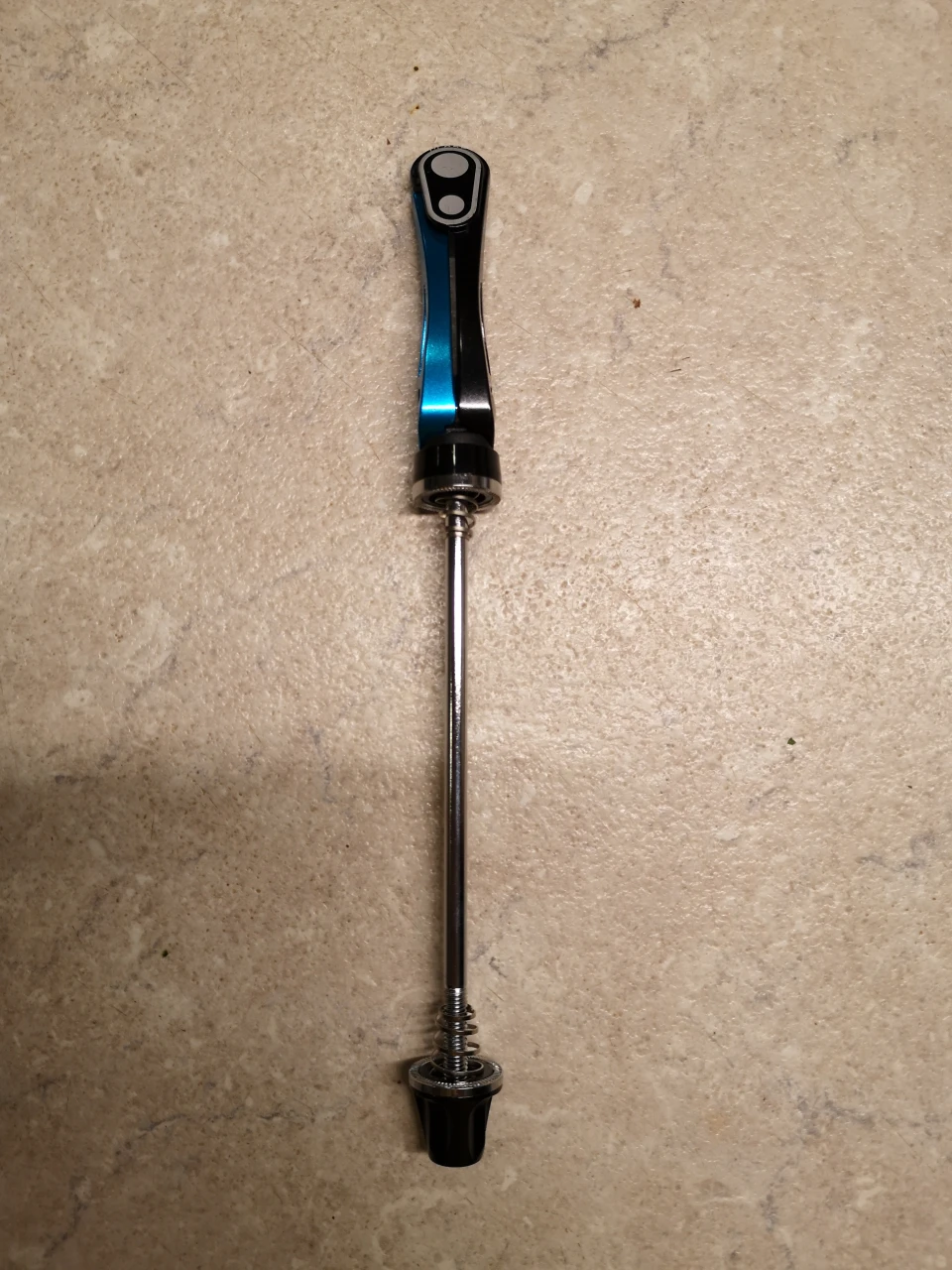 1. Ax quick release crankbrothers 5x100
