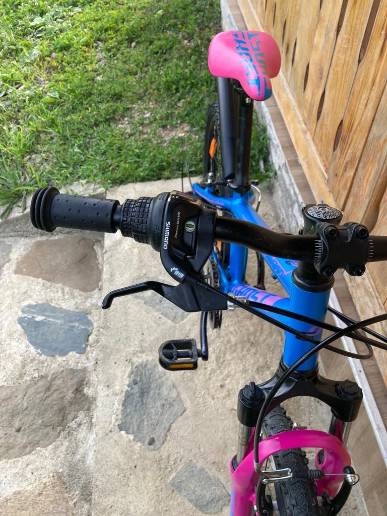 1. Bicicletă ghost 20' copii