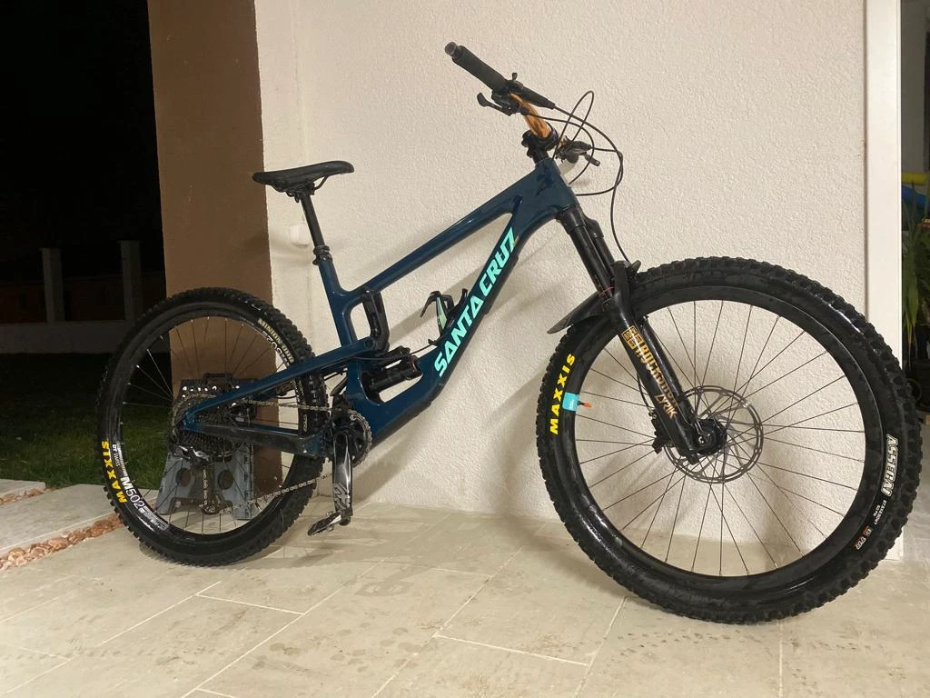 1. Santa Cruz Nomad C 2019