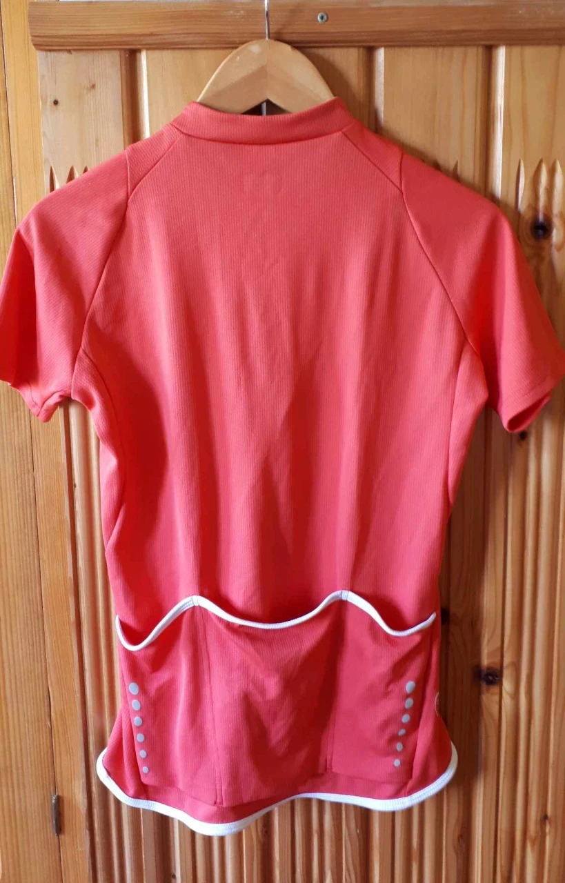 2. Tricou dama Protective