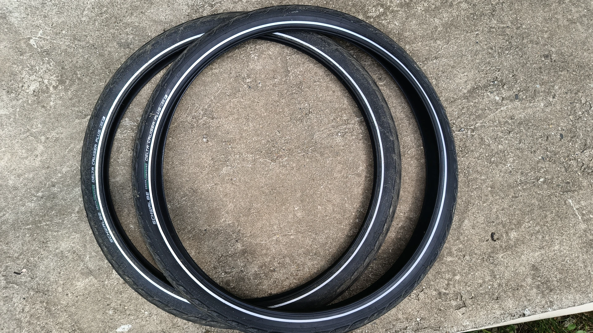 1. Cauciucuri 26" E-bike
