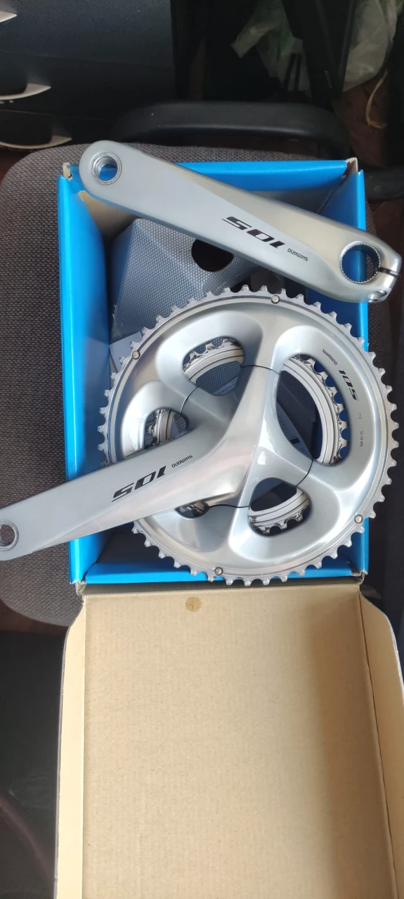 1. Angrenaj Shimano 105 R7000