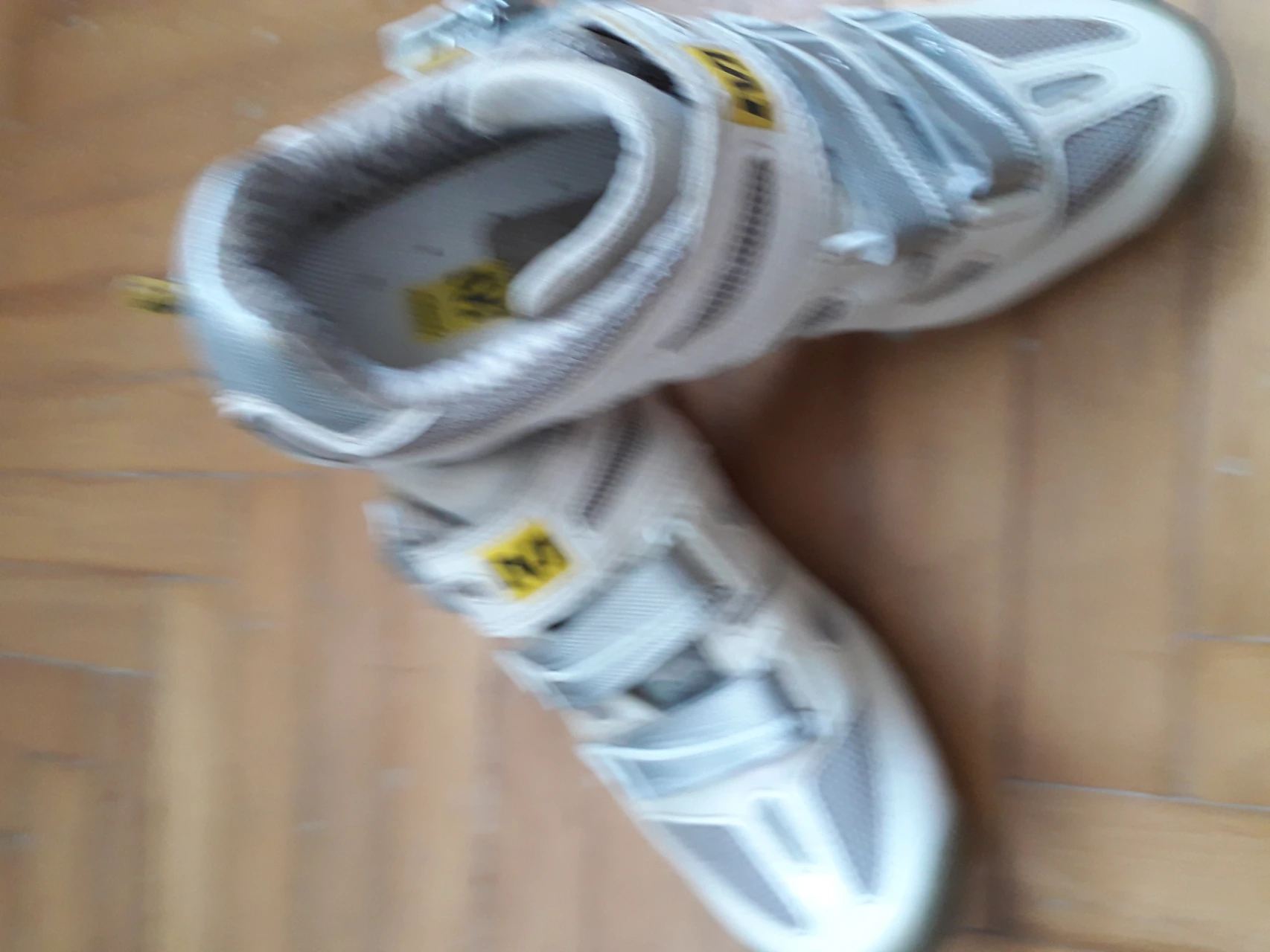 4. Adidasi spd mavic