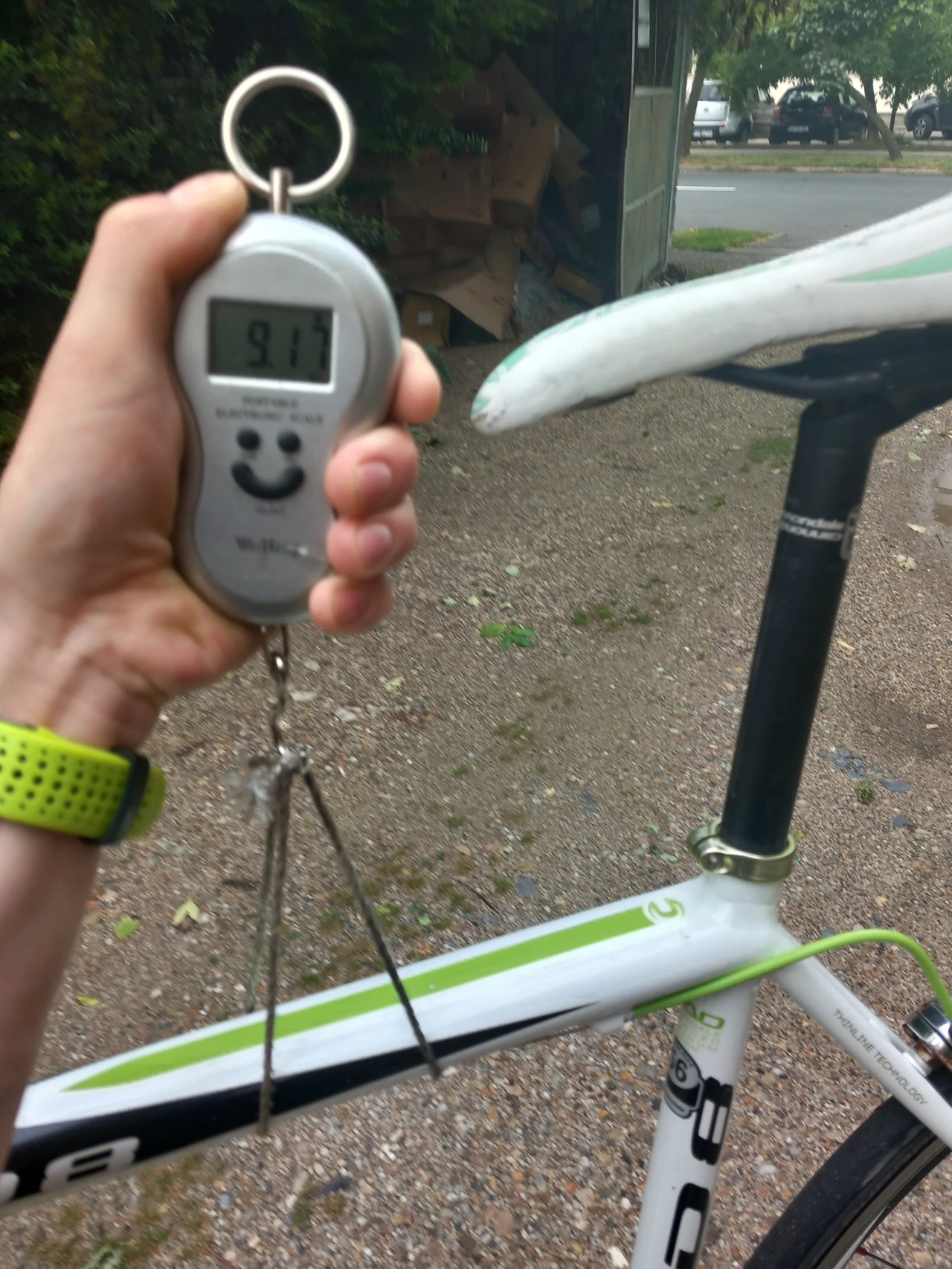 1. Bicicleta cannondale caad 8