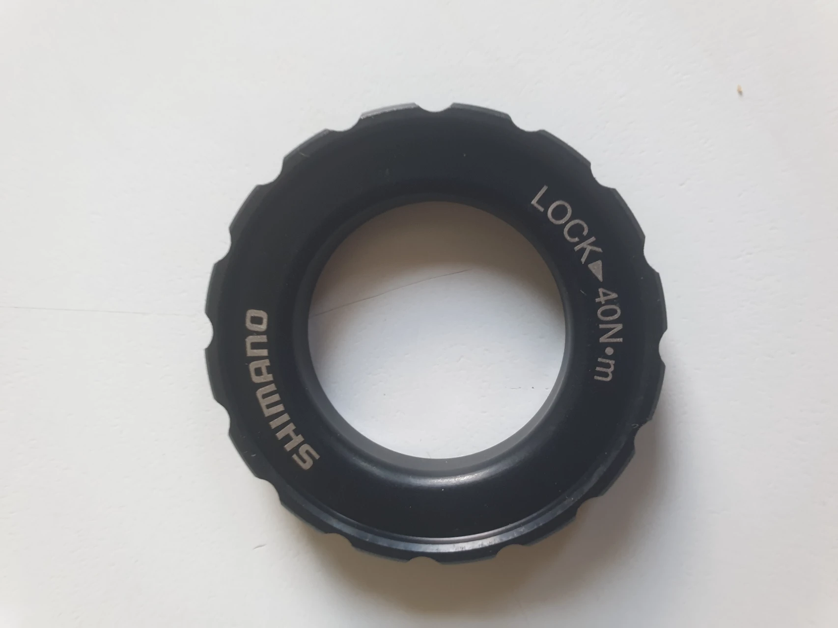2. Vand pereche piulite centerlock SHIMANO