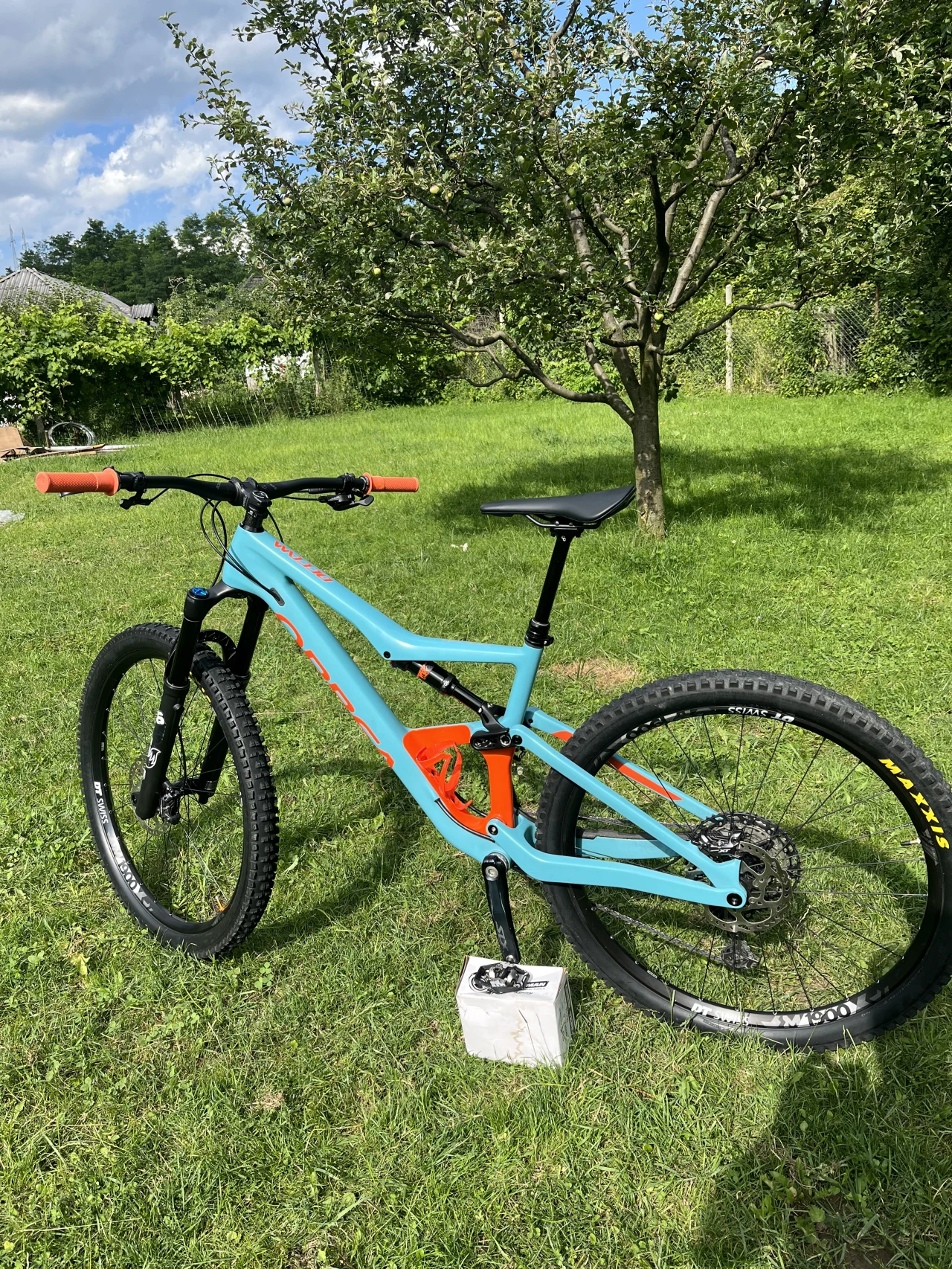 9. Orbea Occam 29” carbon