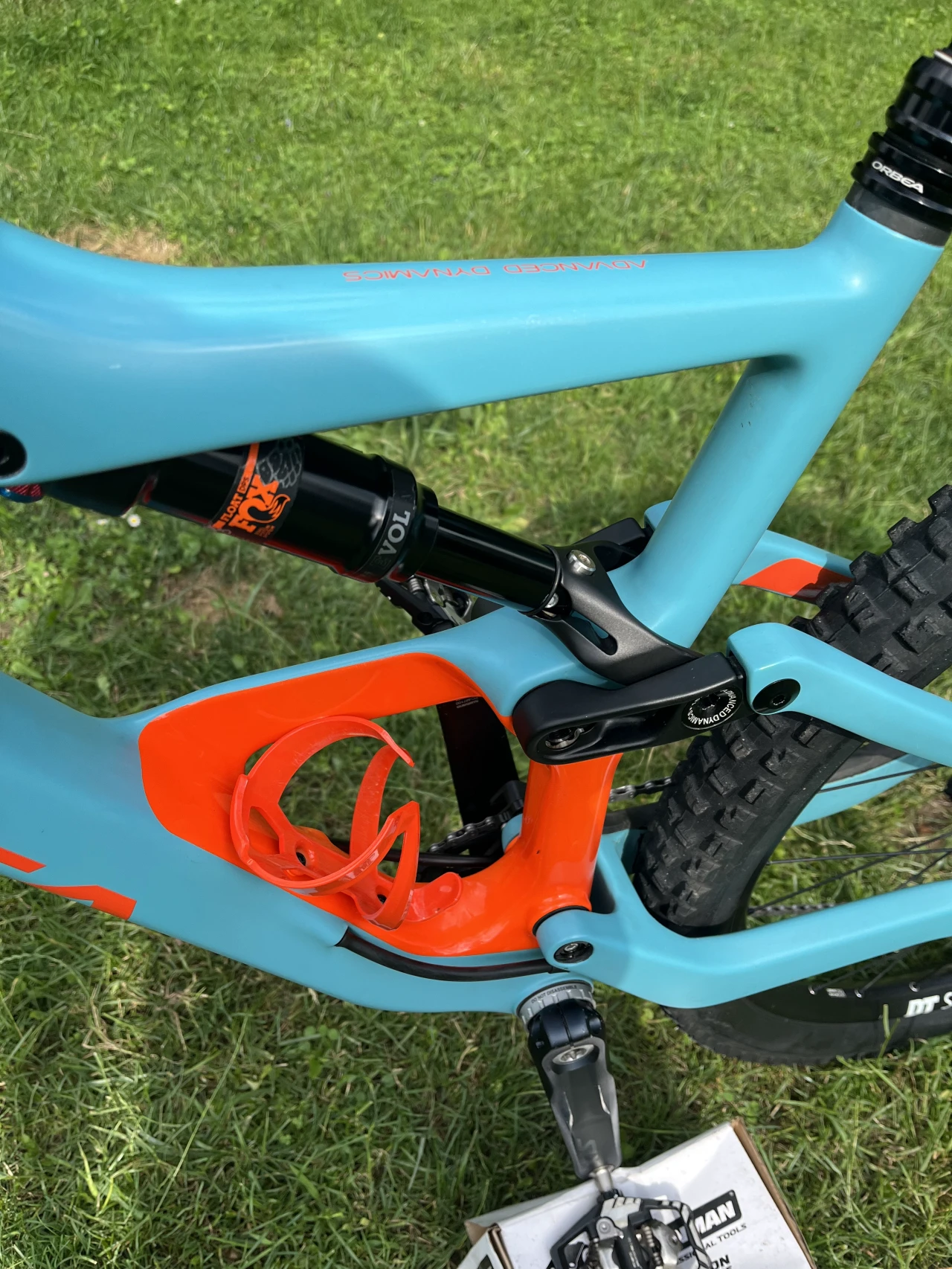 8. Orbea Occam 29” carbon