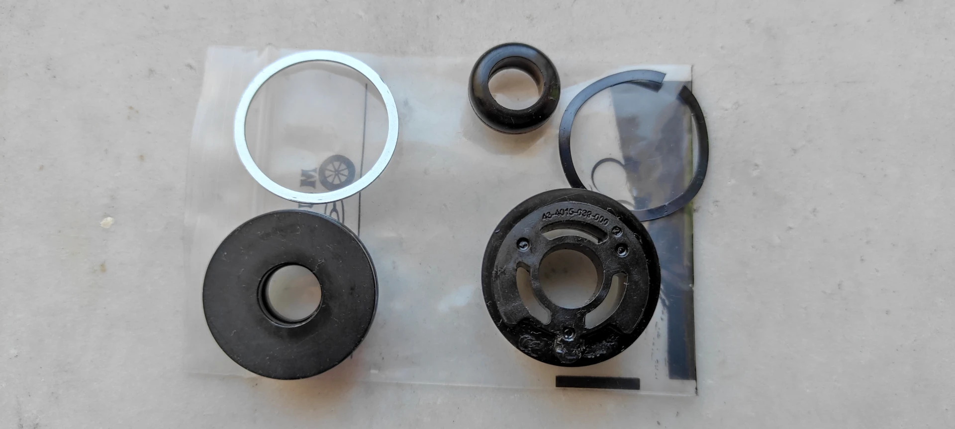 1. Piese interne RockShox REBA A3 27,5"