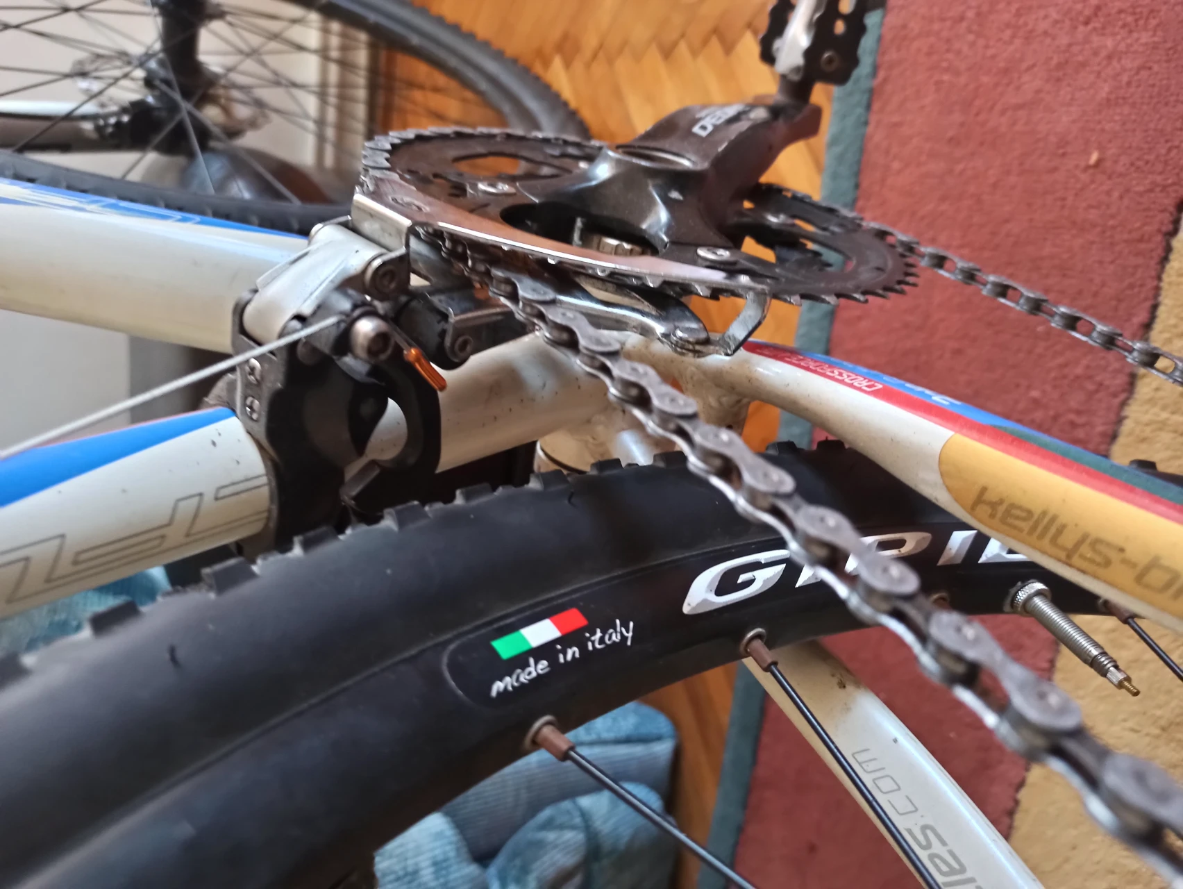 1. Bicicleta Kelly's 19 inch