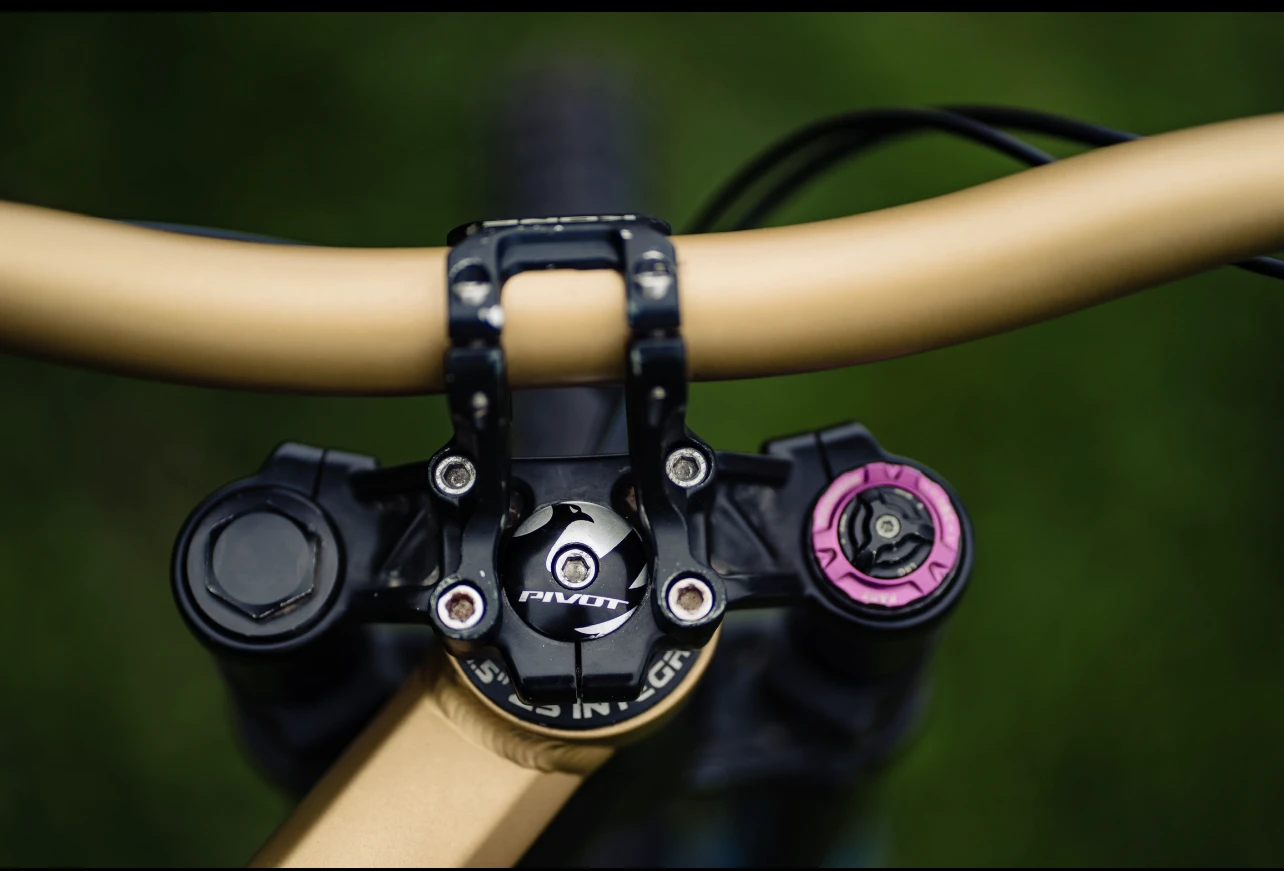 1. Mondrake Summum Pro 27,5