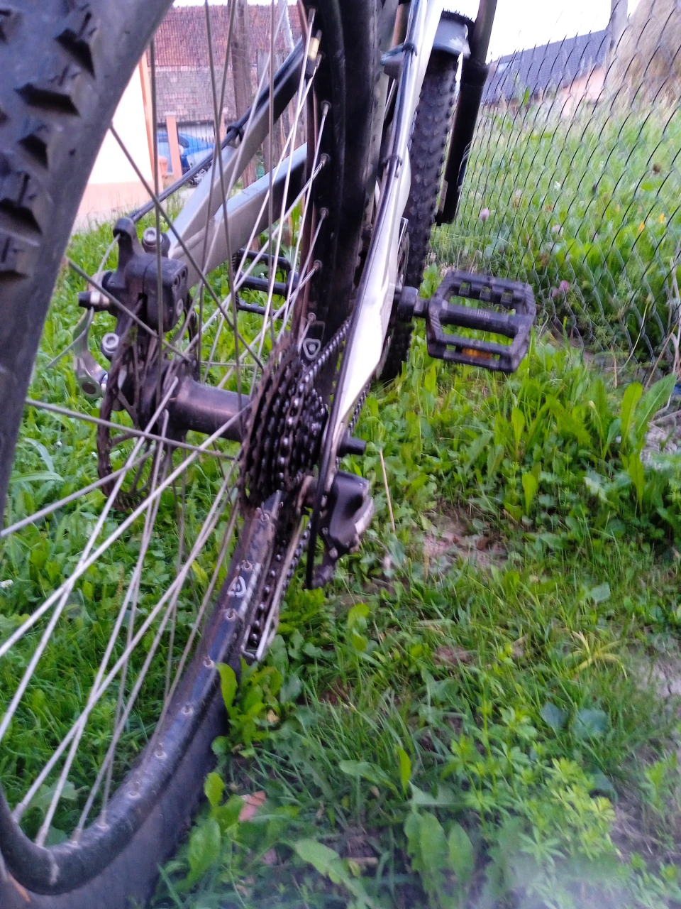 1. Rockrider 6.3