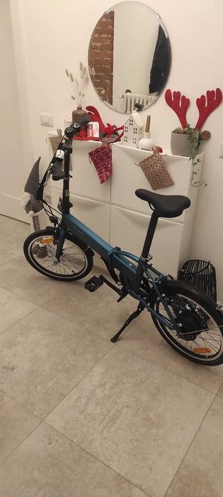 1. Bicicleta electrica pliabila BTWIN TILT 500 E