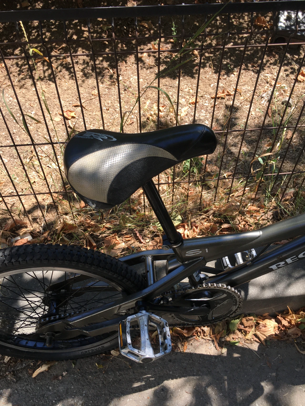 1. Bicicleta bmx 16 reckless