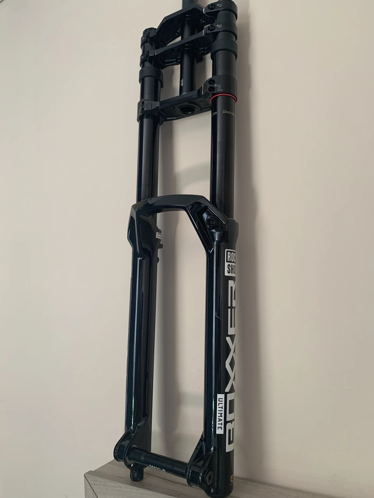 1. Furca Rock Shox Boxxer Ultimate NOU model 2024