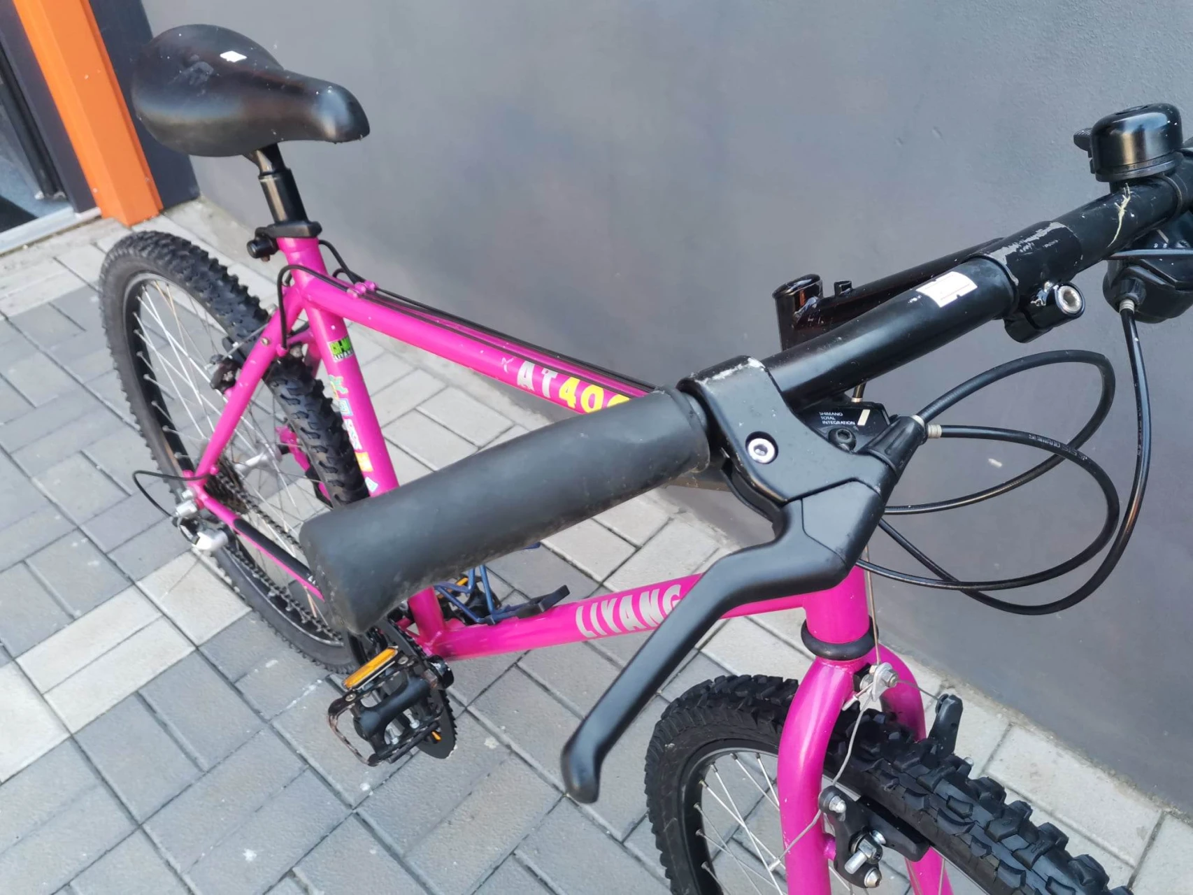 1. Bicicleta LIYANG AT400 26"