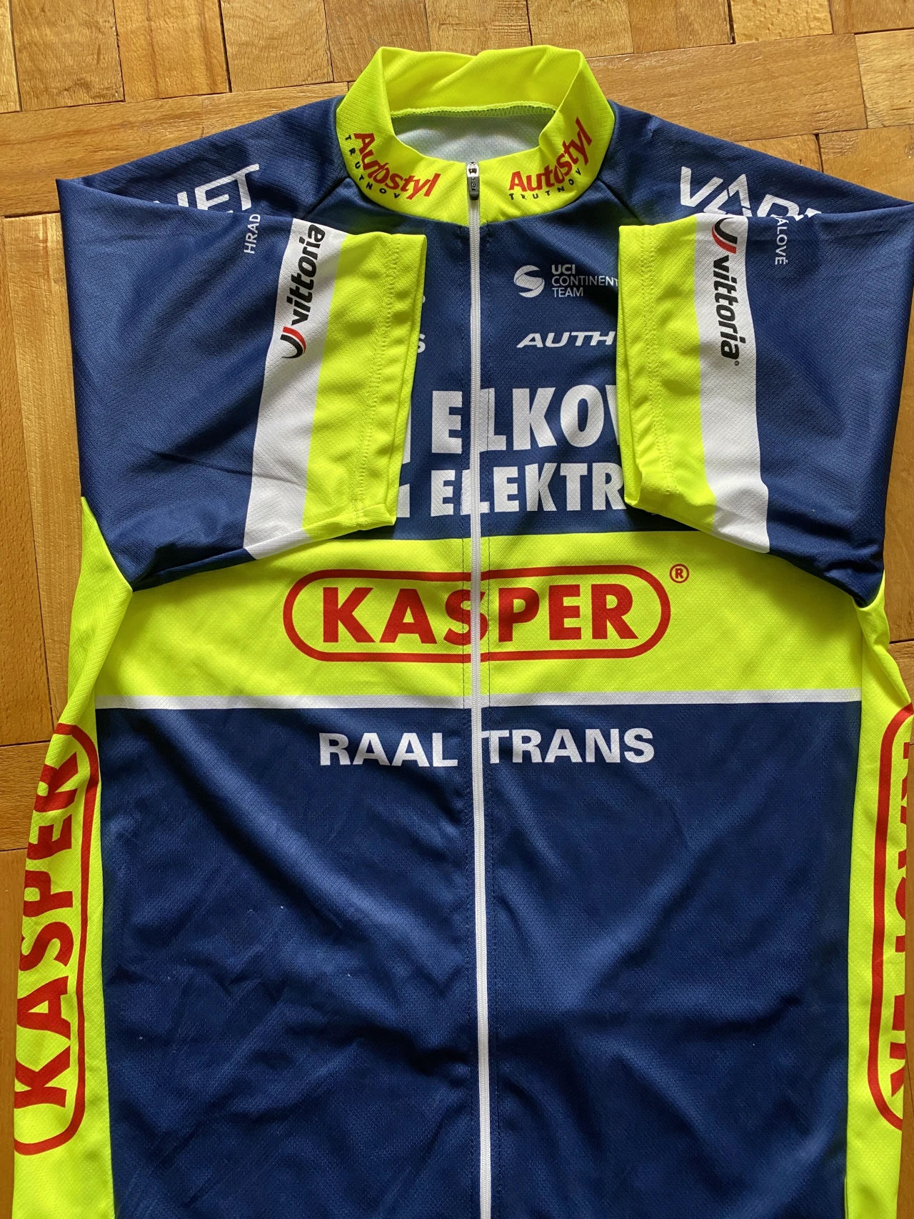 1. Tricou KASPER XL
