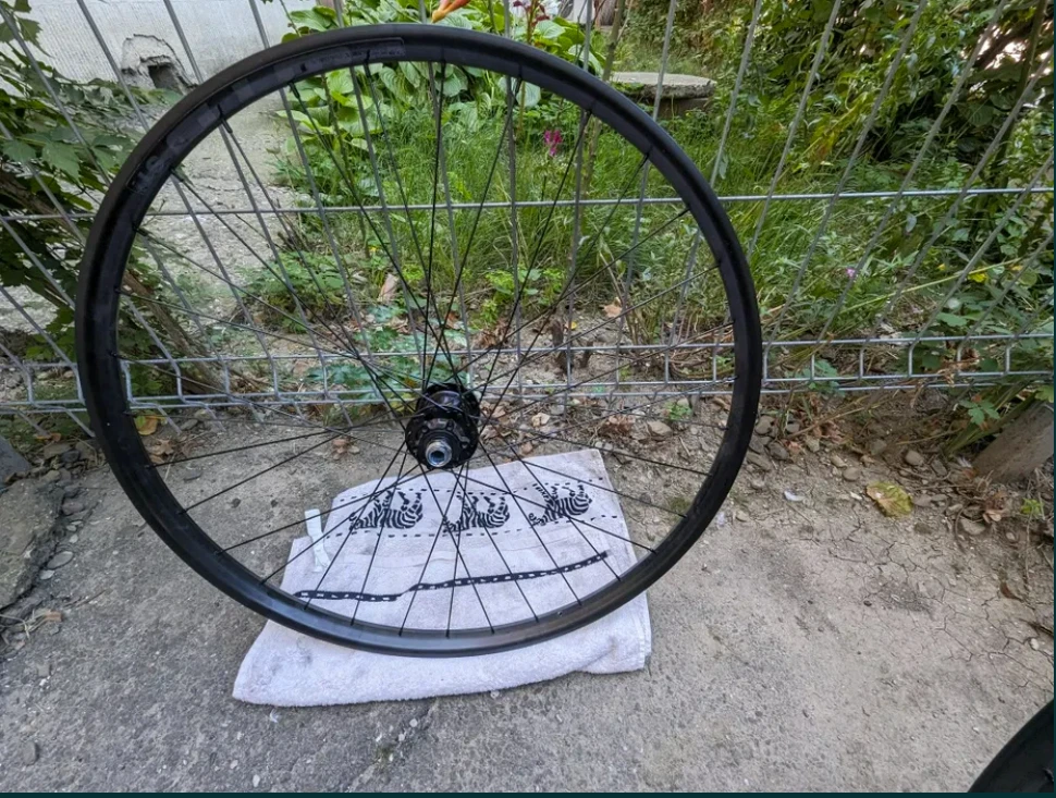 1. Set Jante 29inch WTB ST I30+Butuci formula