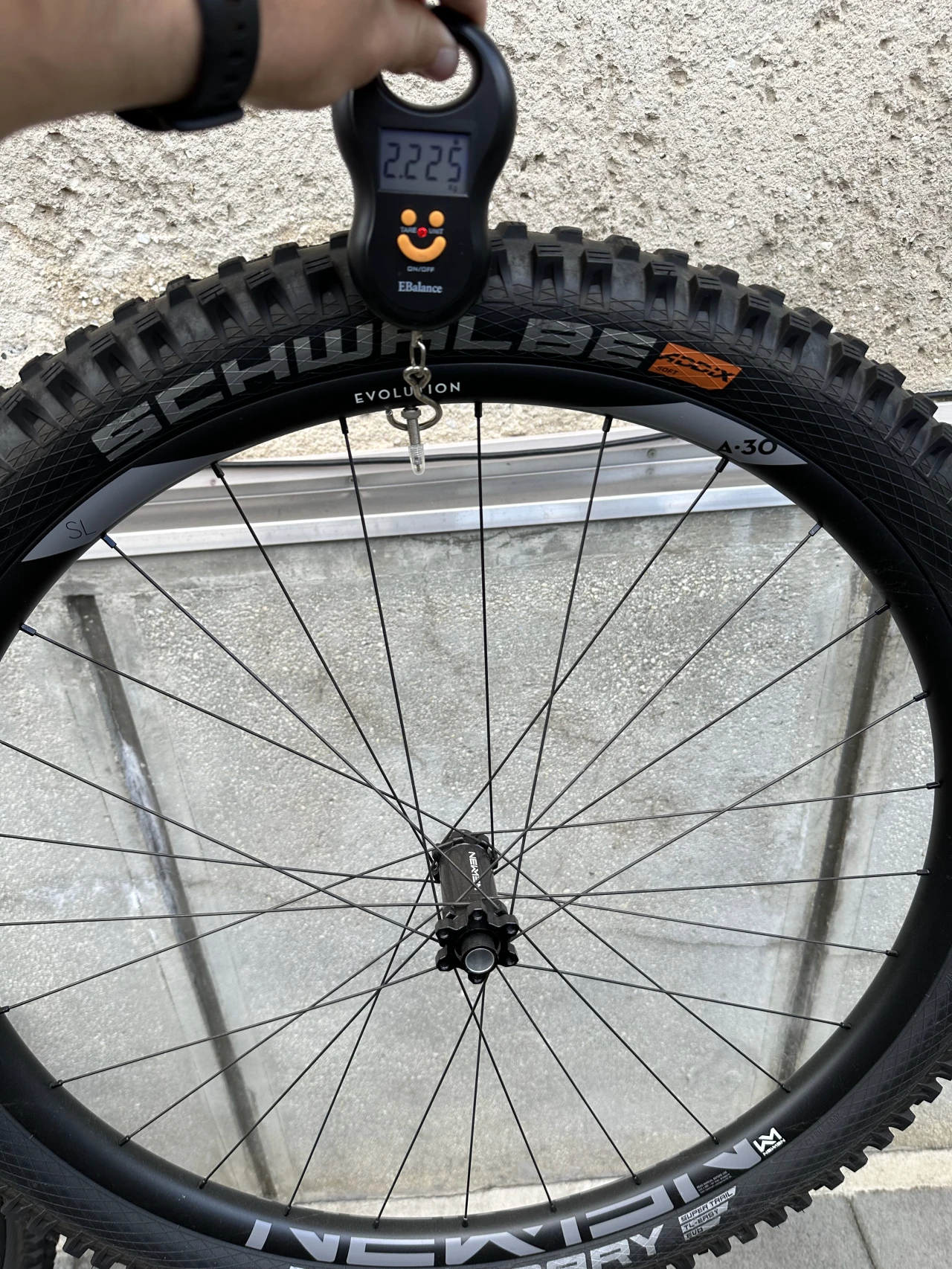 1. Roti Complete Newmen Evolution SL A.30 29"